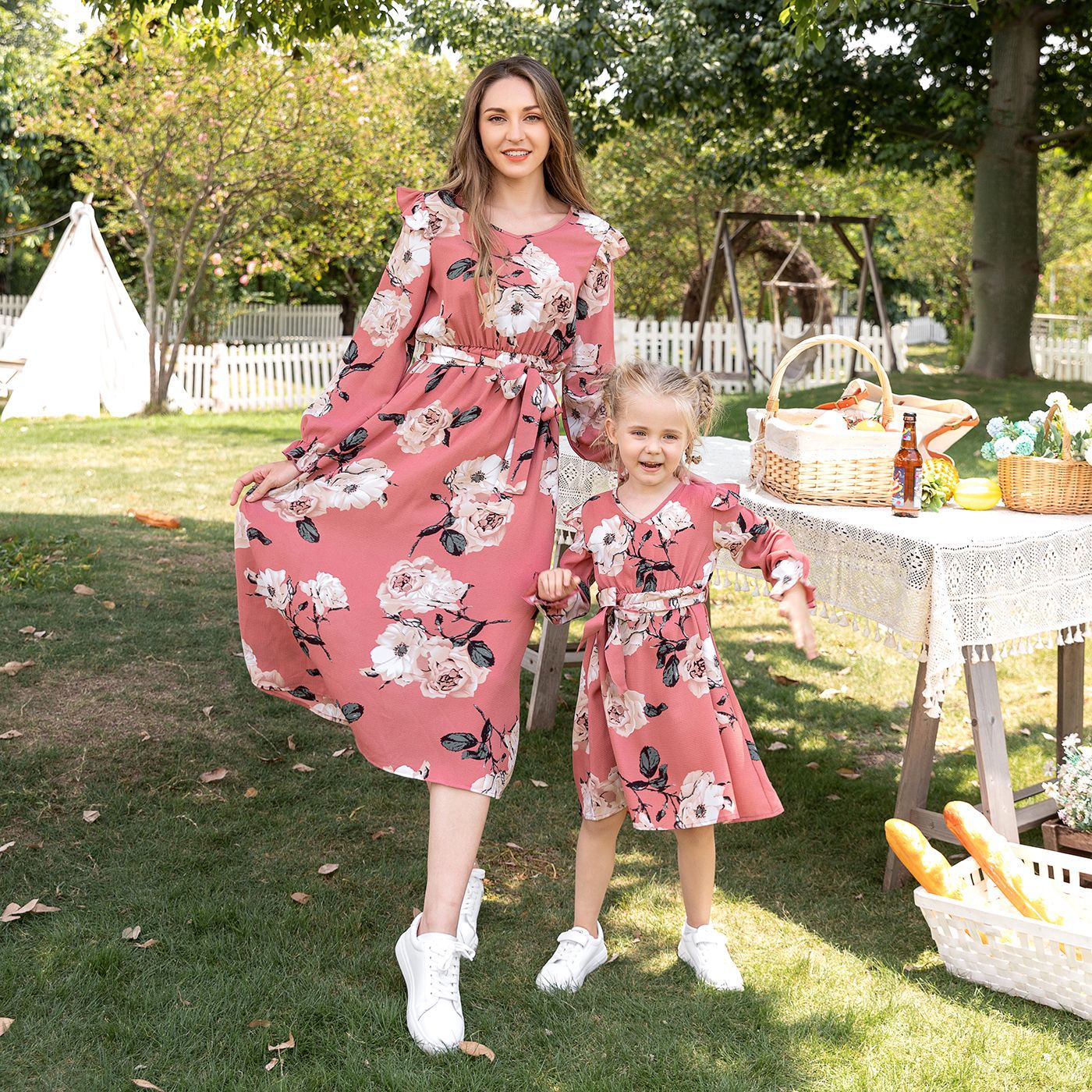 Pink Floral Print Ruffle-sleeve Dresses for Mommy and Me
