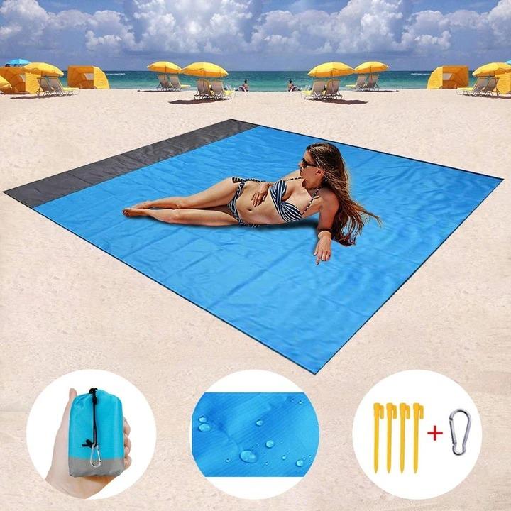 Foldable Windproof Beach Mat