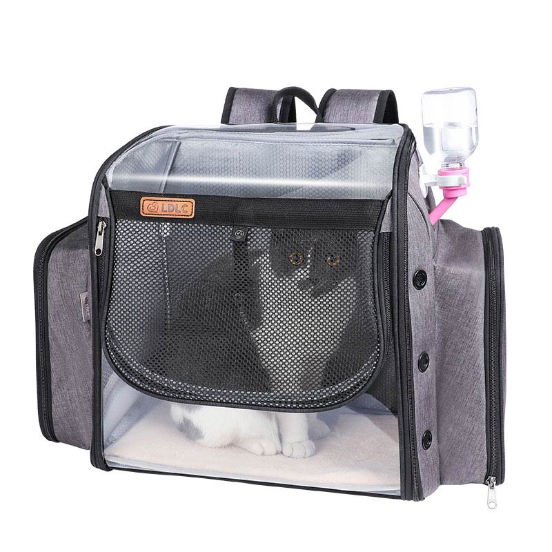 new coming big volume luxury wheeled portable and movable castle pet carrier pet castle for cats and dogs
