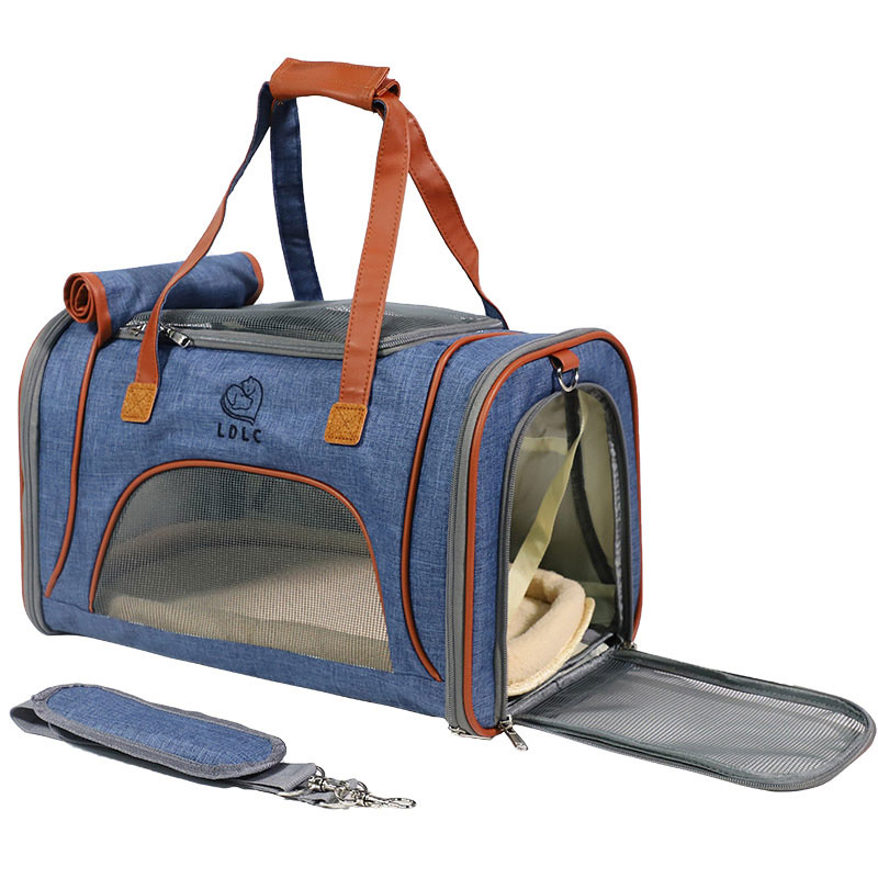 Stock breathable foldable portable single-shoulder custom logo cat cages carry bag outing carrier bag pet