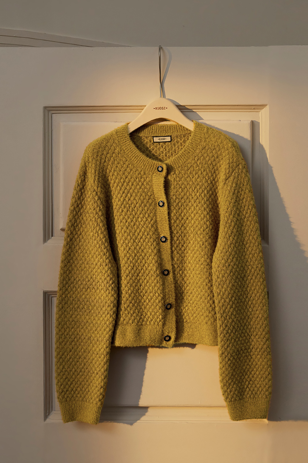 Retro yellow round neck sweater button cardigan
