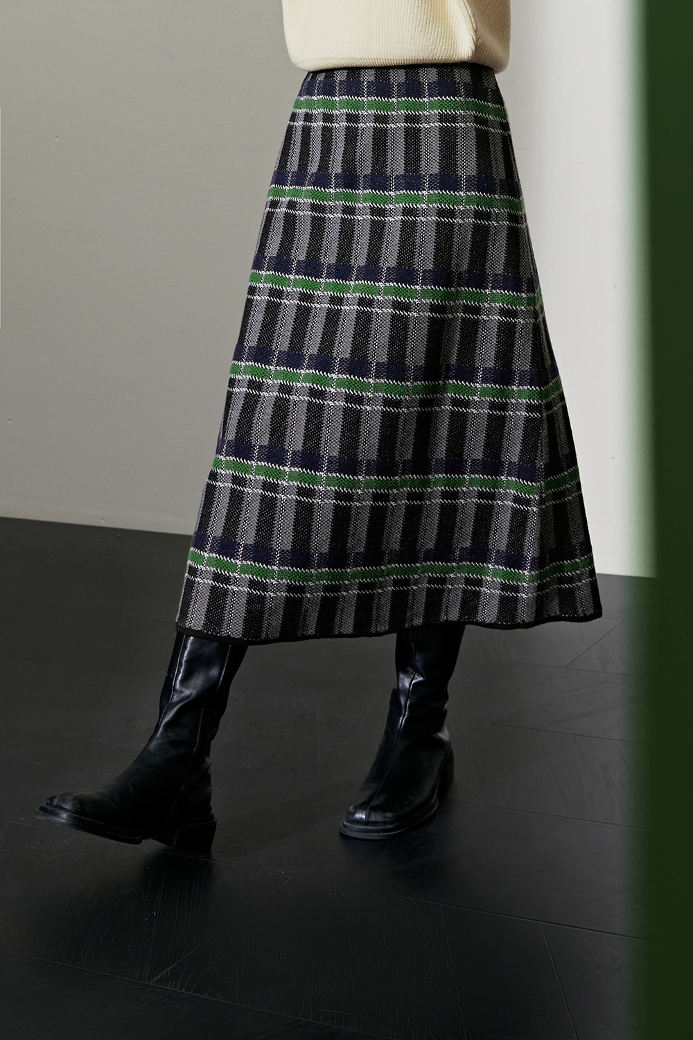 New retro bag hip skirt imitation woolen plaid skirt long skirt women