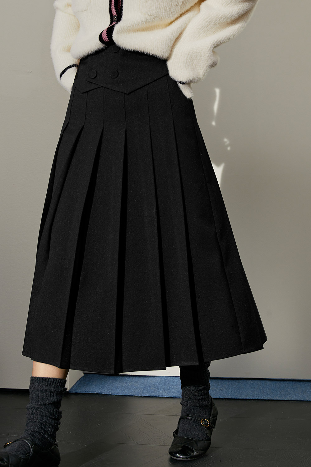 Black High Waist Pleated Skirt Mid Length Suit Skirt A-line Skirt