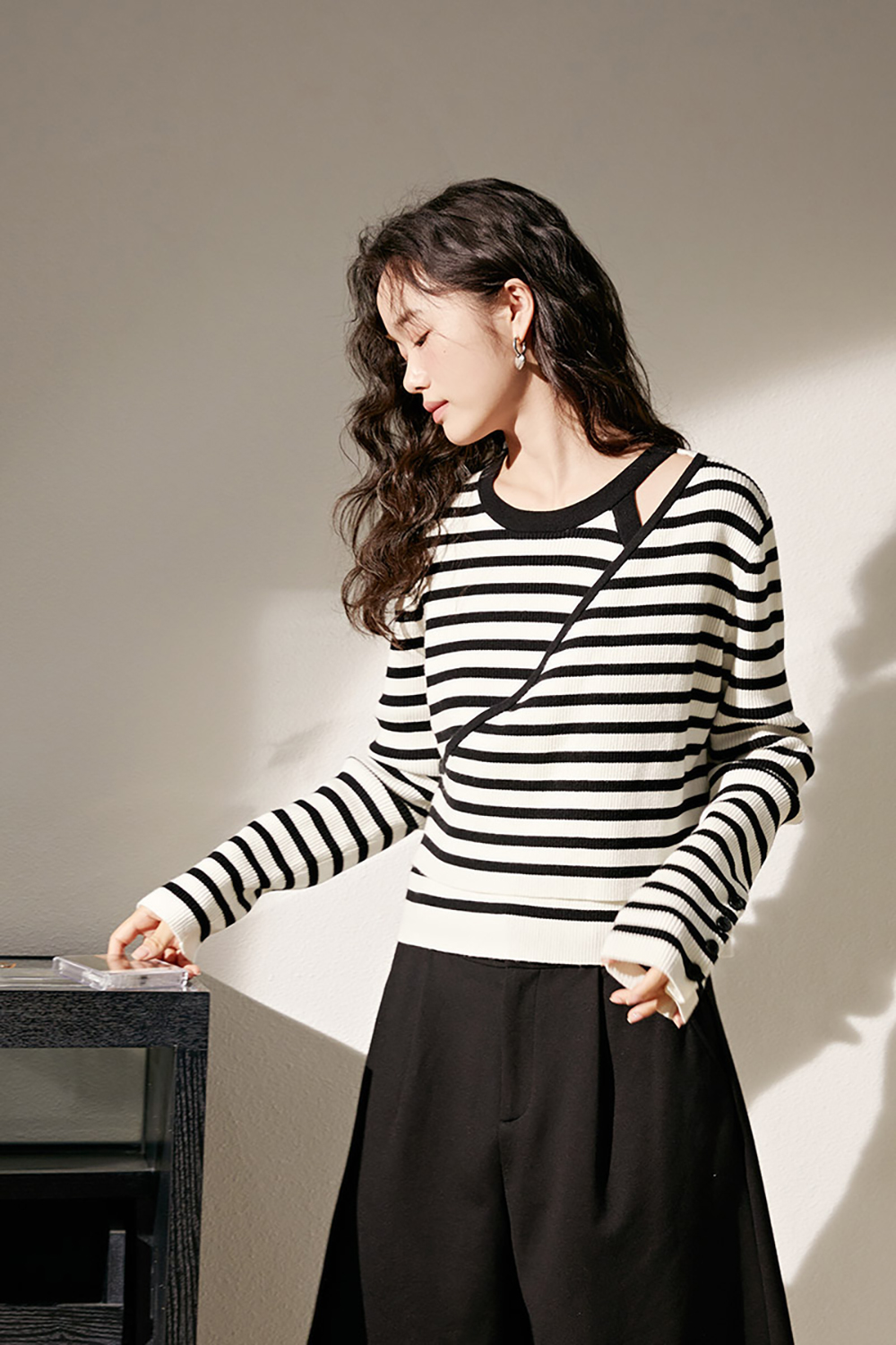 Long-sleeved striped sweater