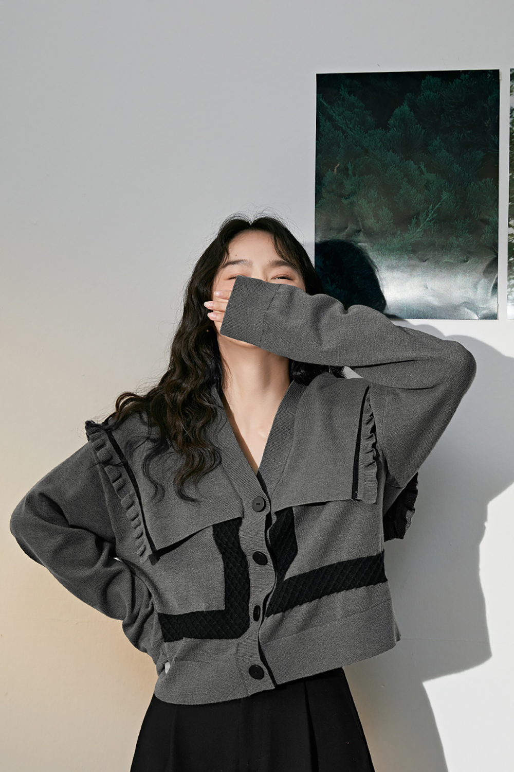 Wide-color irregular design V-neck sweater autumn winter 2022 new women's grey lapel knit cardigan