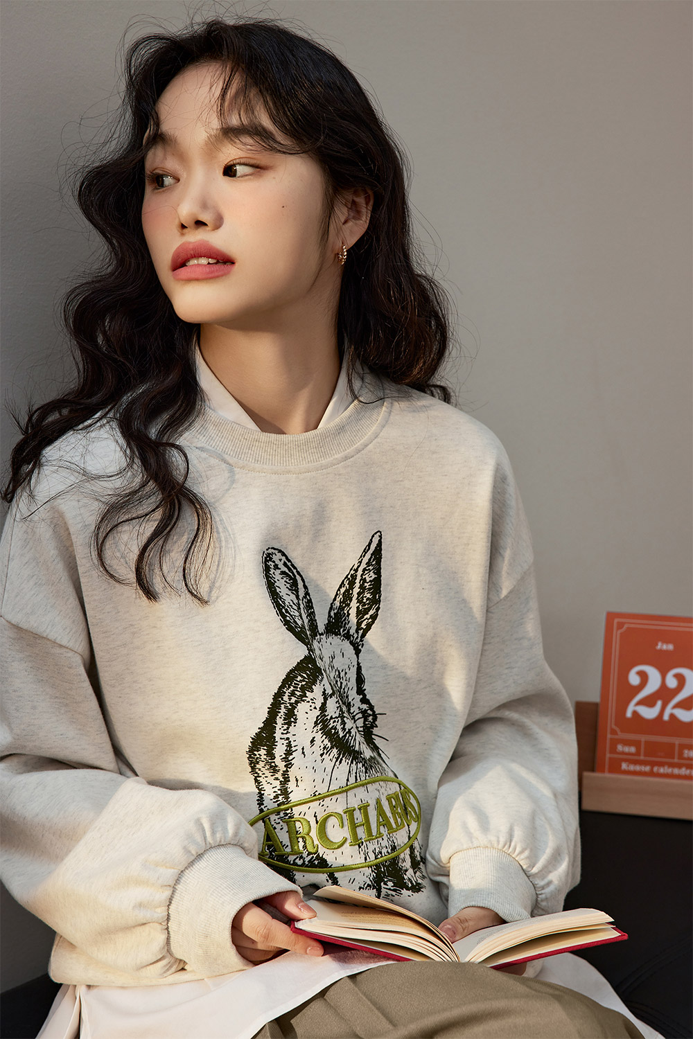 Grey crew neck pullover rabbit print jumper