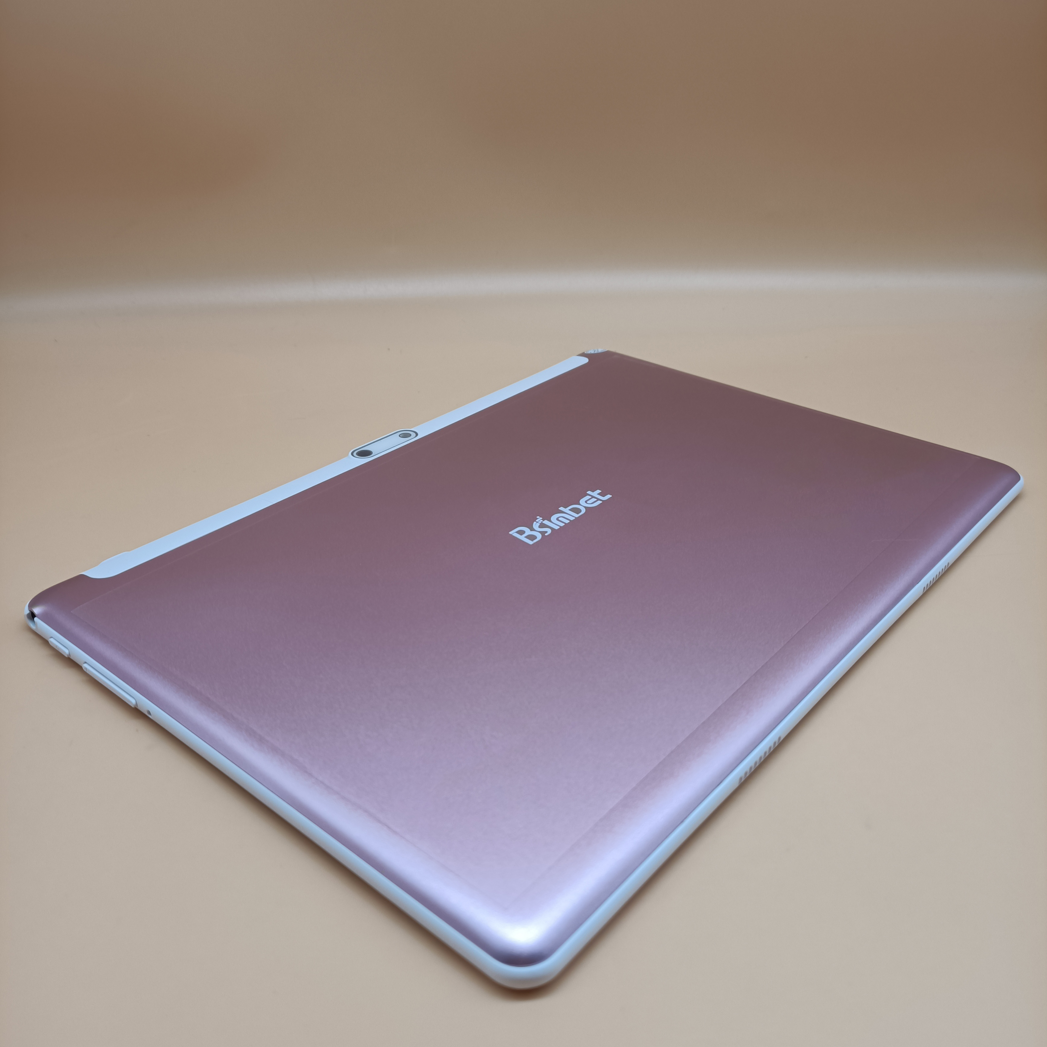 Bsimbet Tablet computers,Powerful processor, high quality speakers, for you to present a shocking audio-visual feast