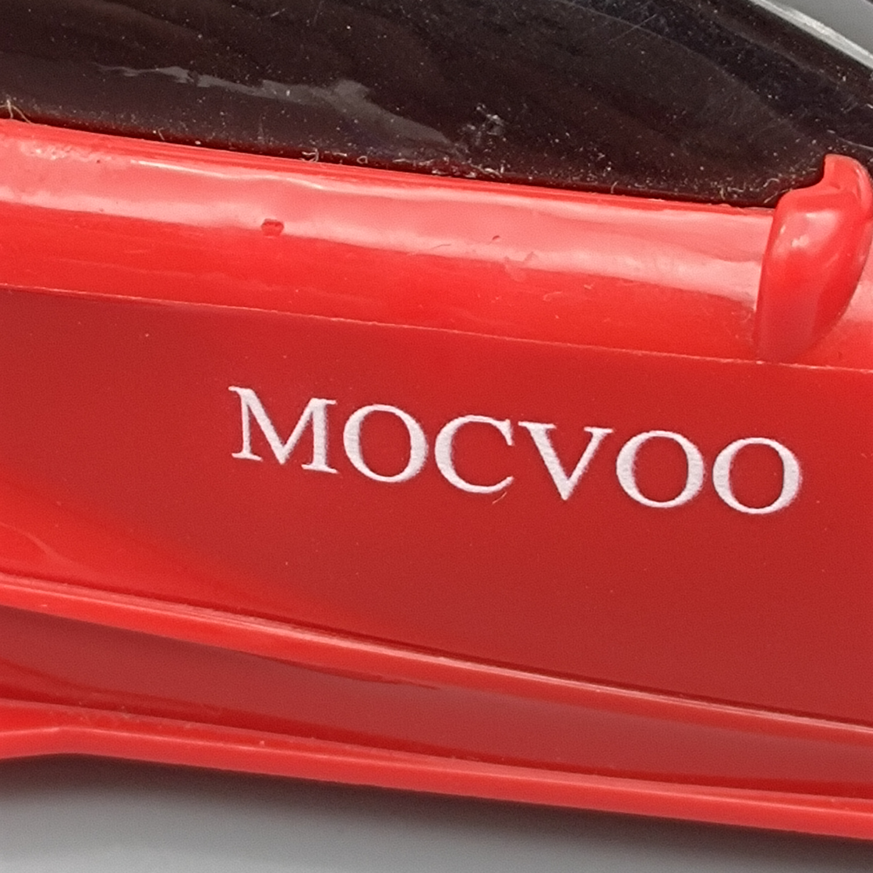 MOCVOO Black and Red Plastic Toy Race Cars for Kids - Set of 1