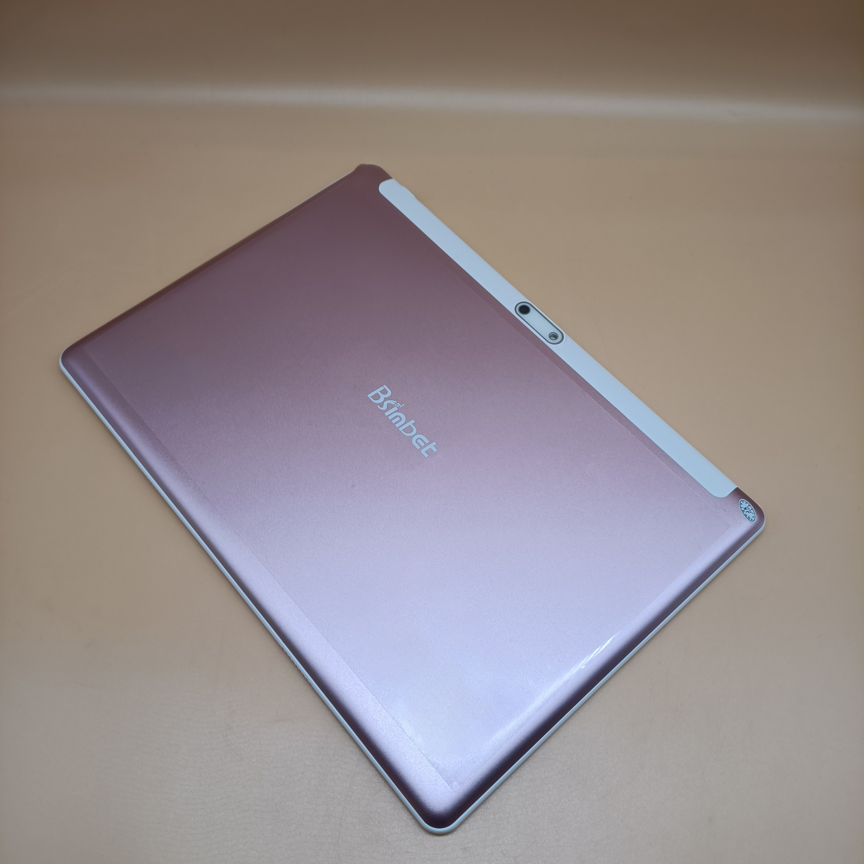 Bsimbet Tablet computers,Powerful processor, high quality speakers, for you to present a shocking audio-visual feast