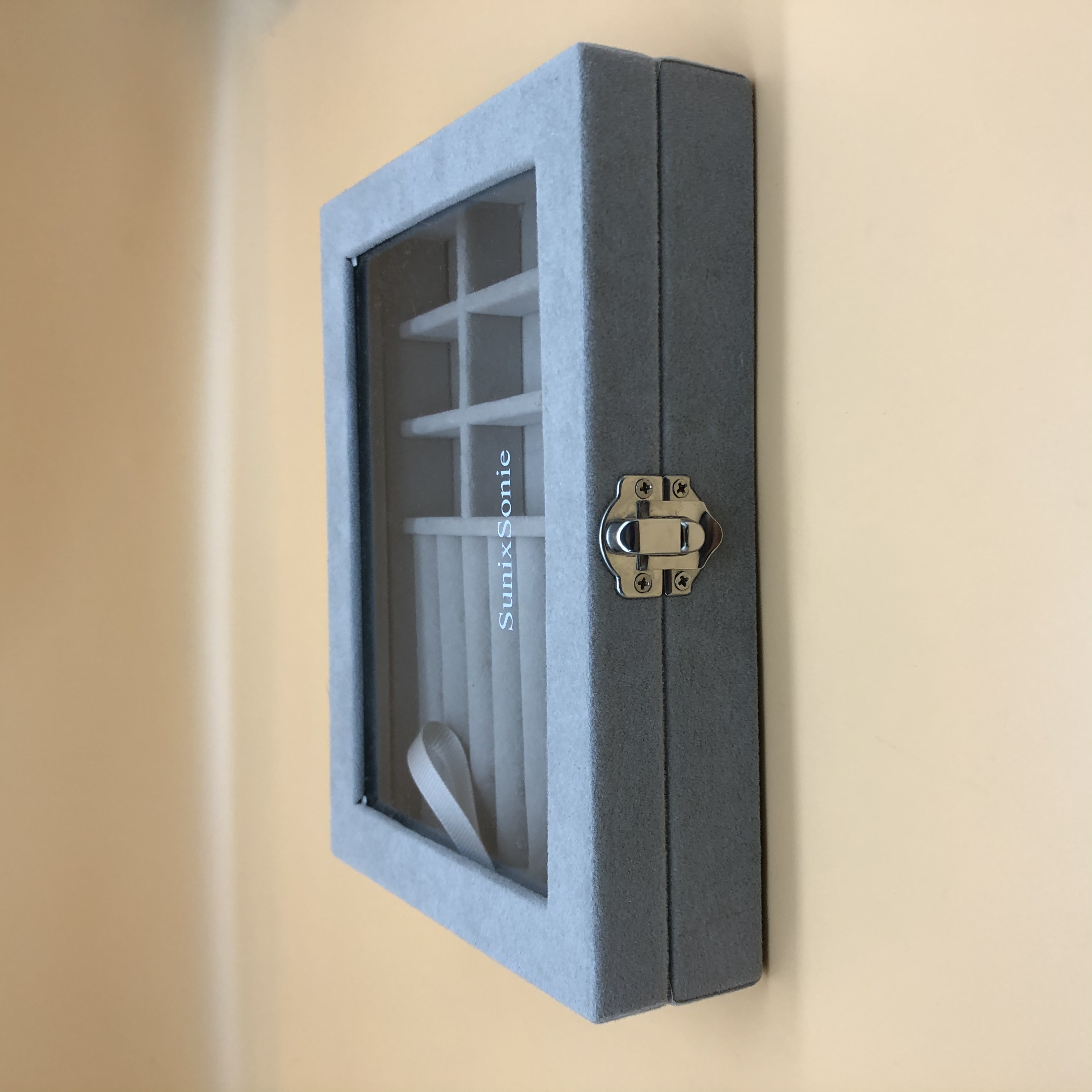 SumicSome Jewelry Boxes,Plant Flannel Glass Ring Earrings Jewelry Box Earrings Case with Lock（Gray）