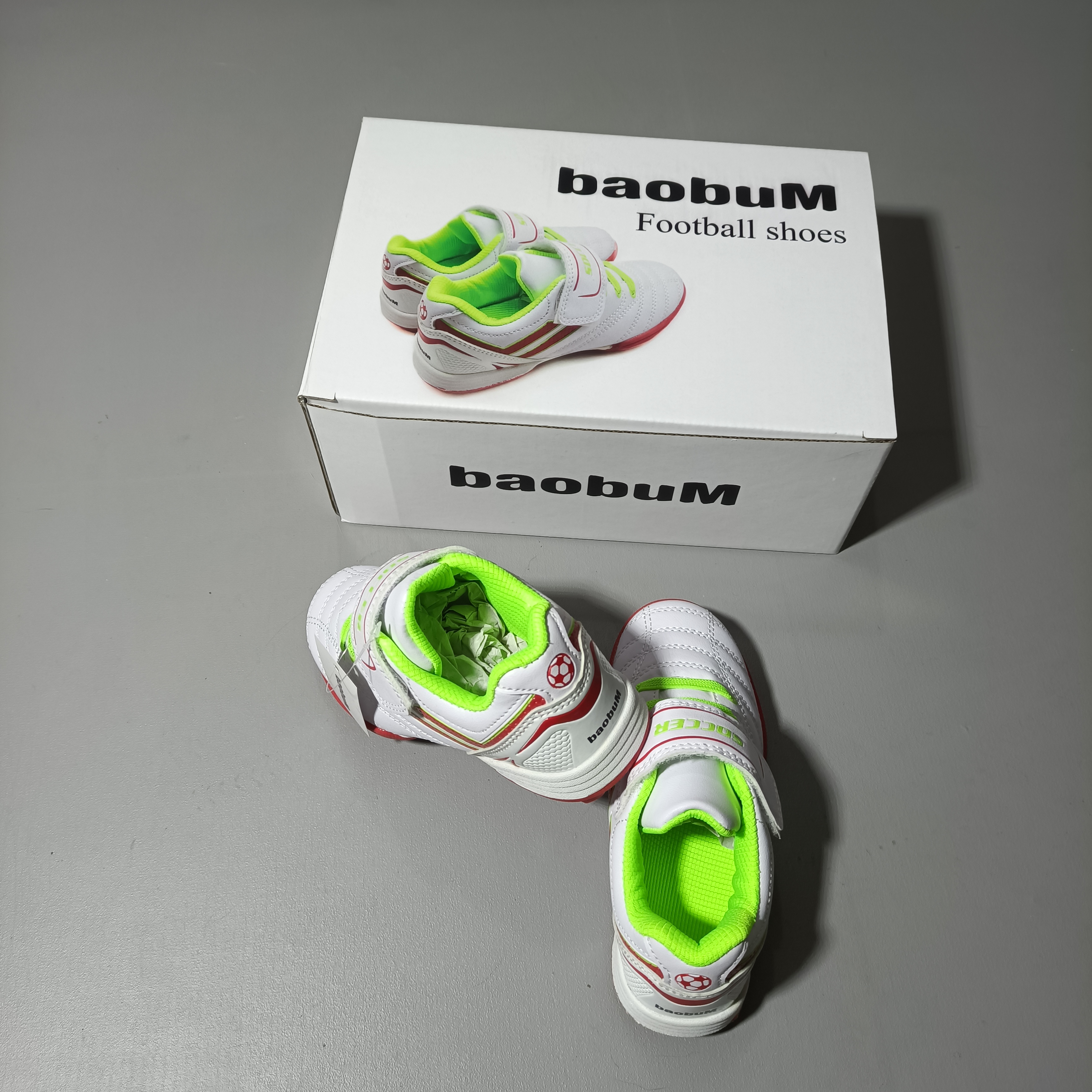 baobuM Football shoes,Solid ground Soccer shoes for boys and girls sports outdoor football shoes