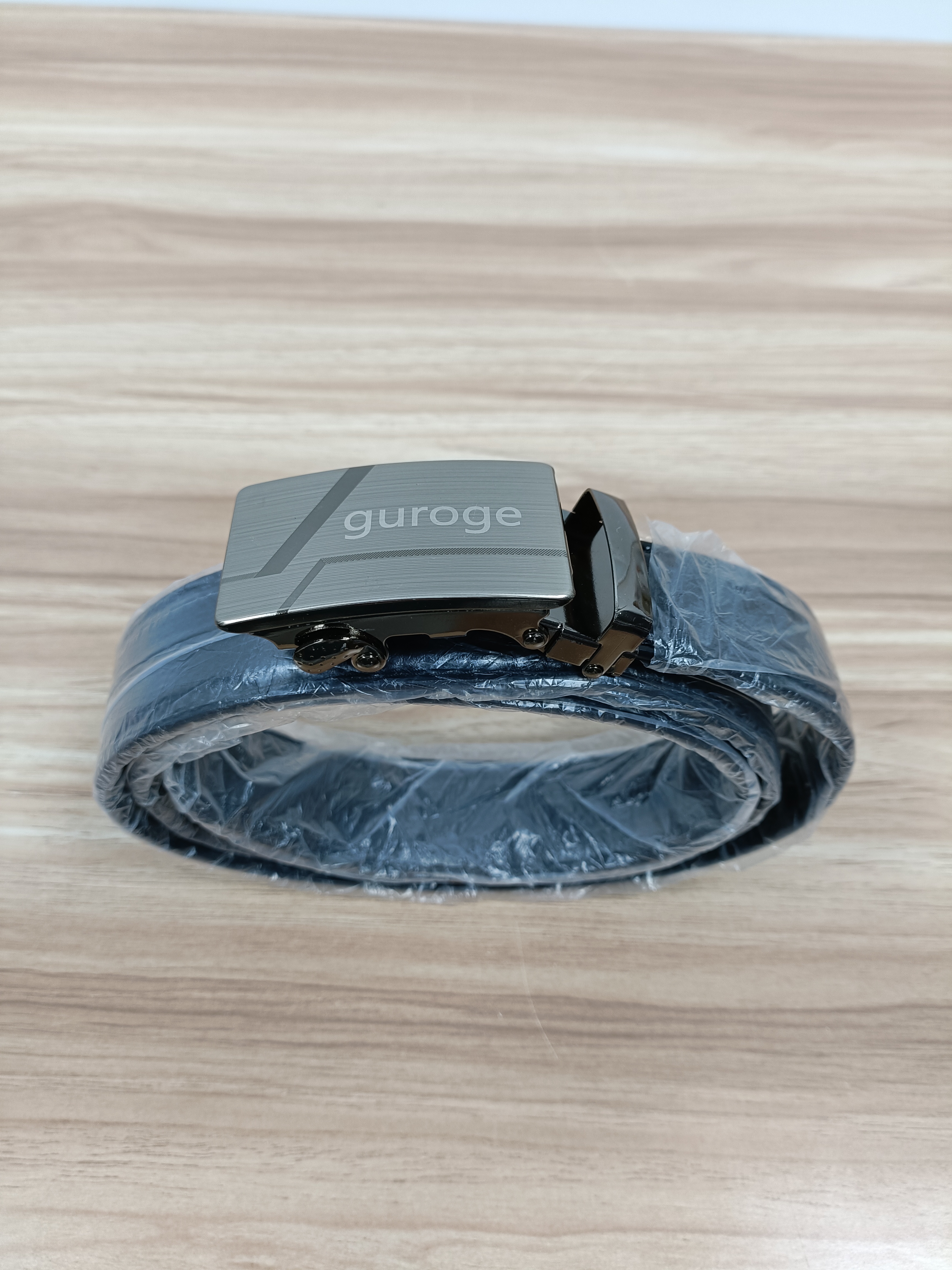 guroge Belts made of leather, Men’s Casual Leather Leather Belts 4MM Thick Alloy Prong Buckle