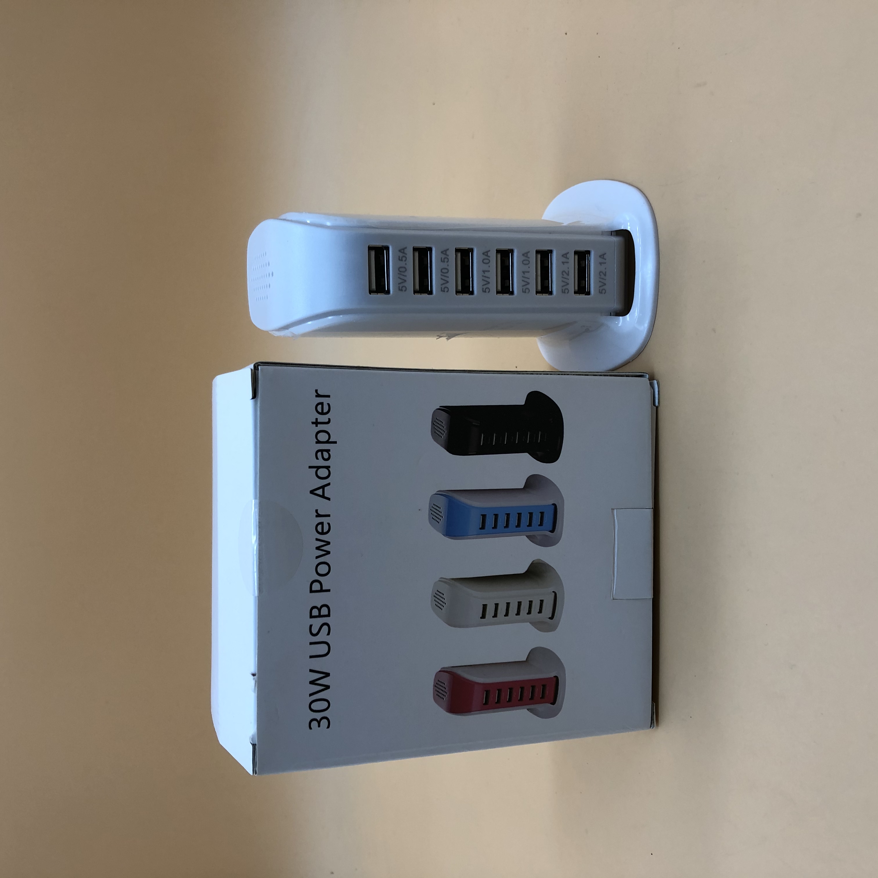 30W USB Power Adapter，6-port USB desktop charging station for a variety of electronic devices