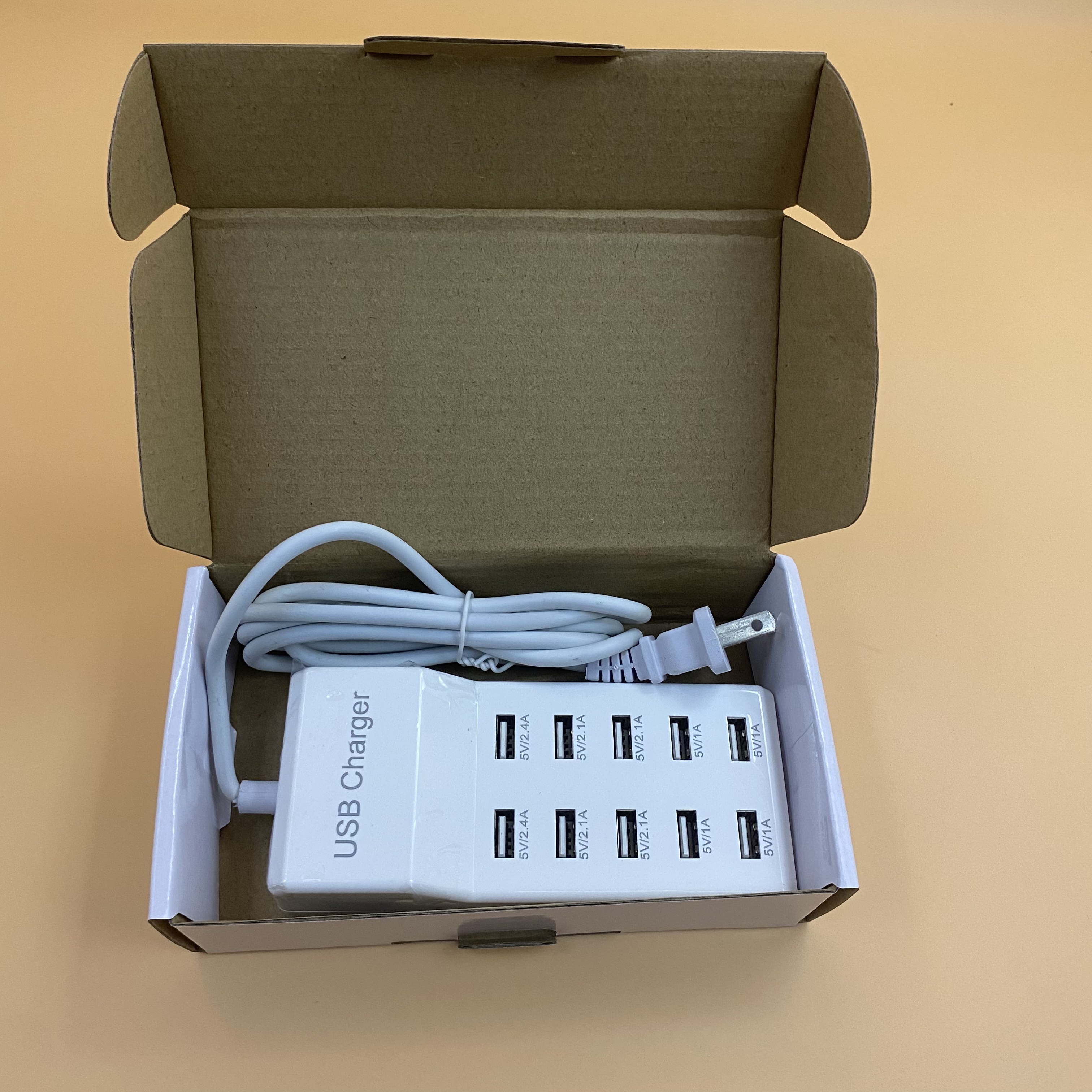 USB charger, 10 charging ports 100-240W 50/60Hz USB desktop charger,  model YC-A10.