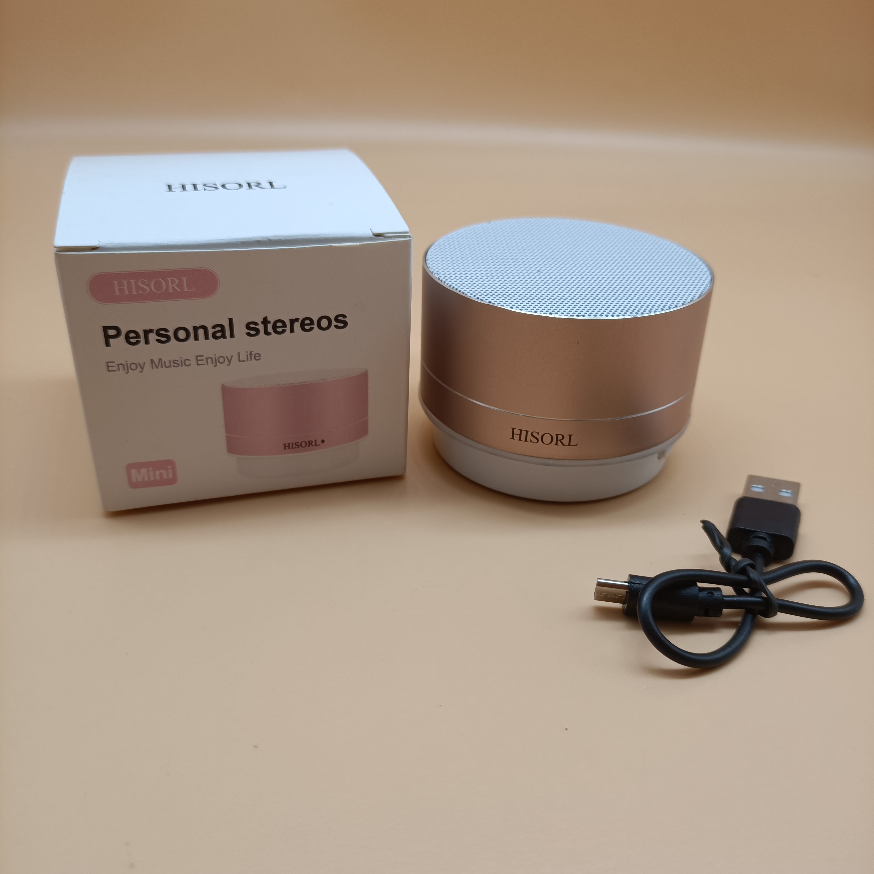  HISORL Personal stereos,Hands-free calling, USB flash drive, TF card, HD sound and bass for iPhone Ipad Android smart phones and more