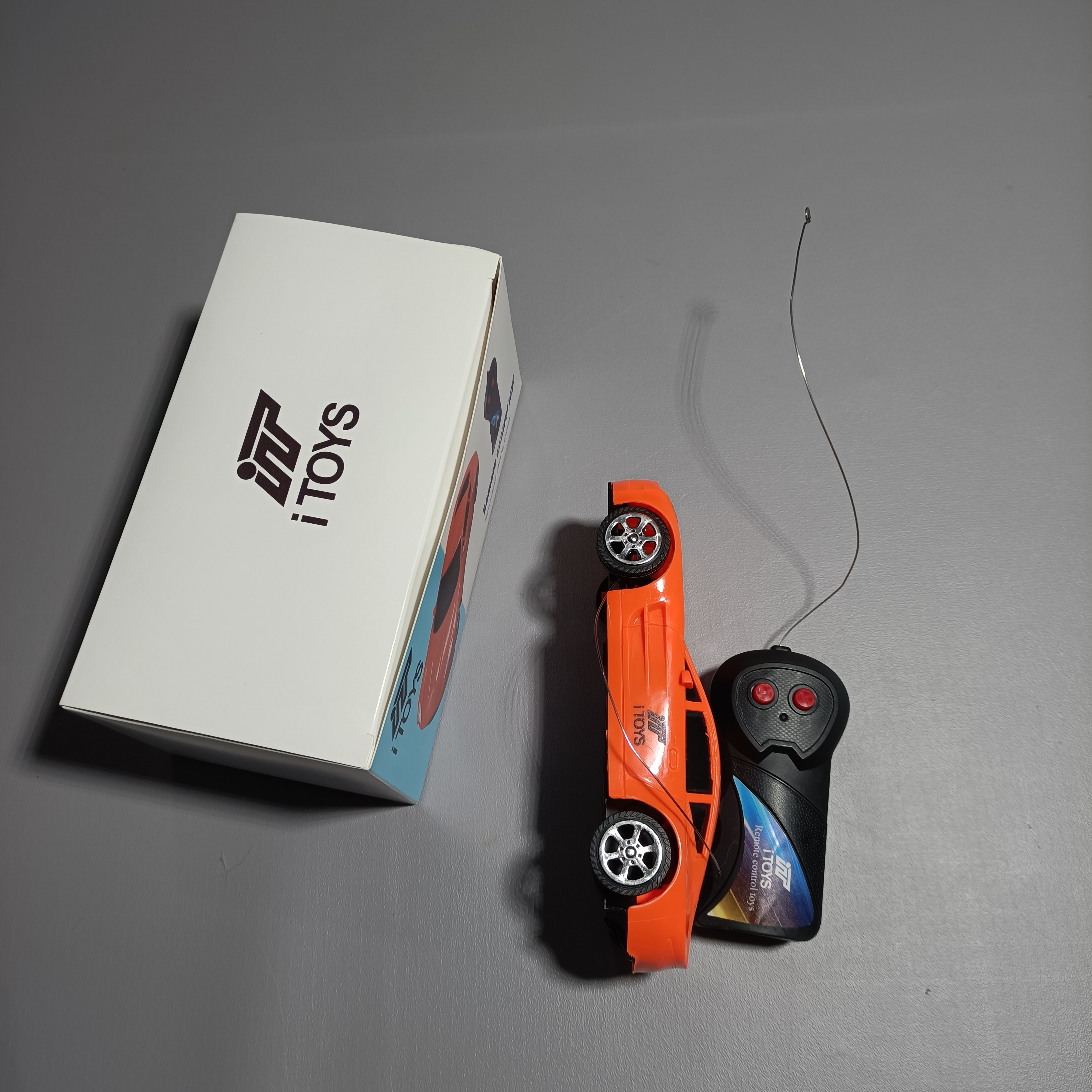 ITOYS Remote control toys,1/16 Scale Electric Remote Toy Racing for Age 3 4 5 6 7 8 9 Year （Orange）