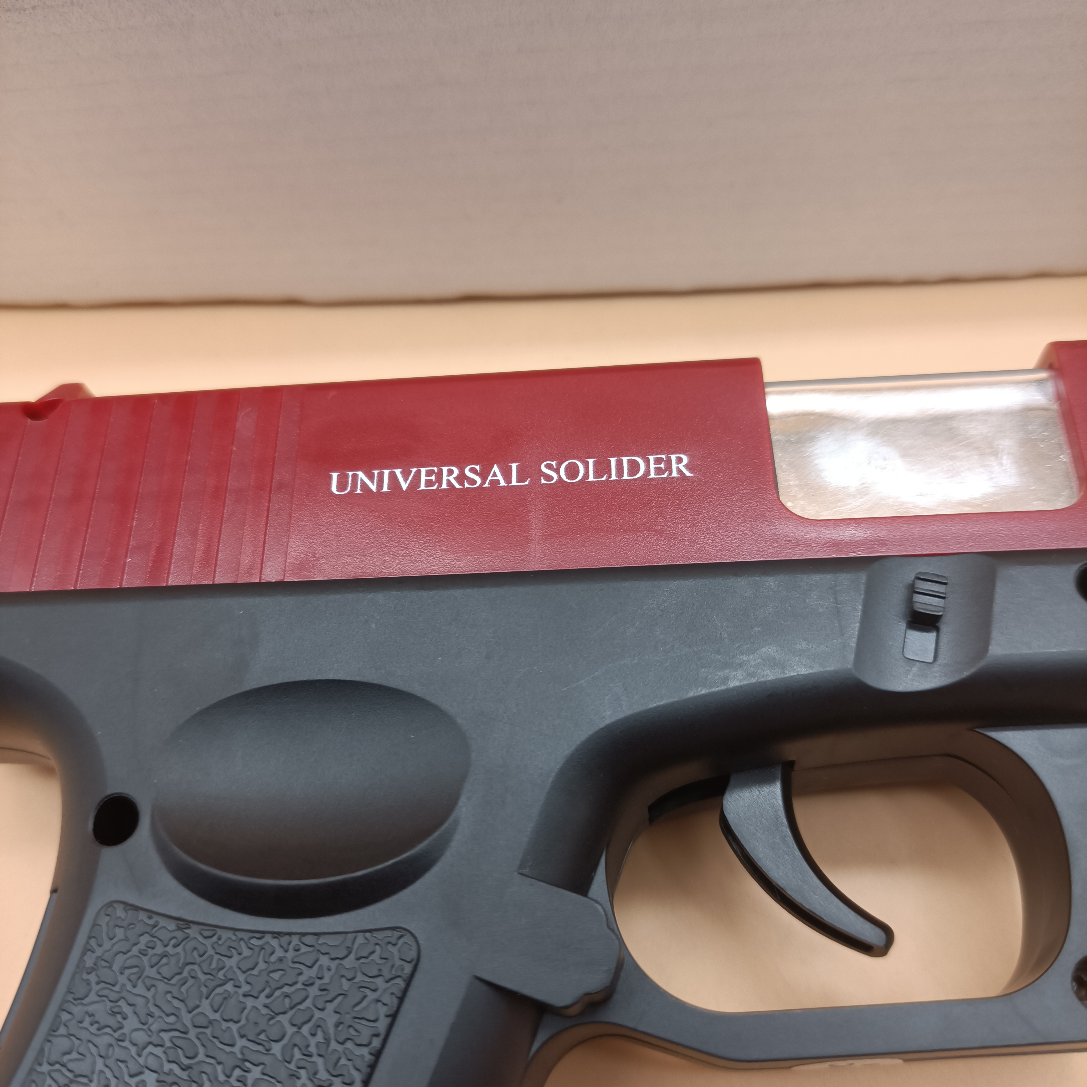 UNIVERSAL SOLIDER Toy guns,Toy Pistol with Soft Foam Refill,Education 