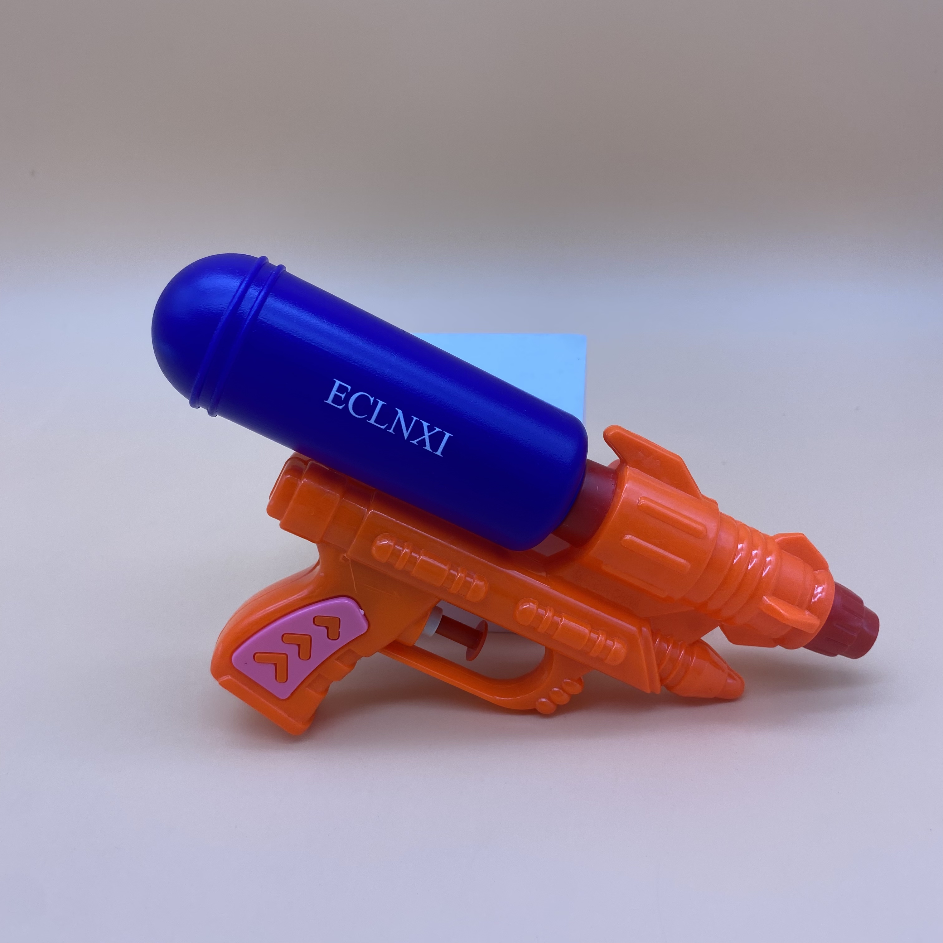 ECLNXI Water toys, 1 Pack 300CC Water Gun for Kids Adults, Water Soaker Toy Squirt Guns for Swimming Pool Outdoor Beach Water Fighting