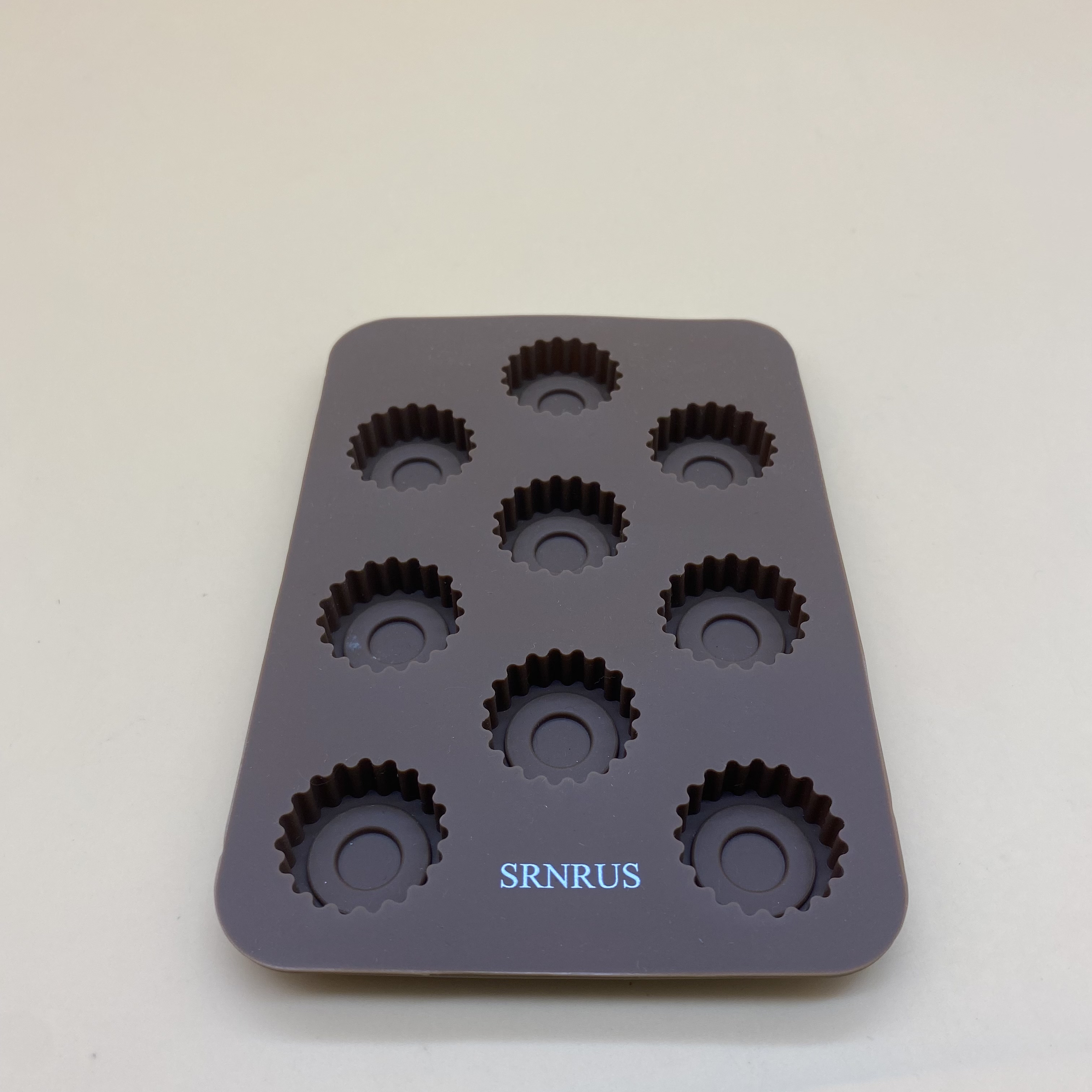 SRNRUS Chocolate molds, Silicone MOLDS Non-Stick Chocolate mold, 9-Piece Per Mold