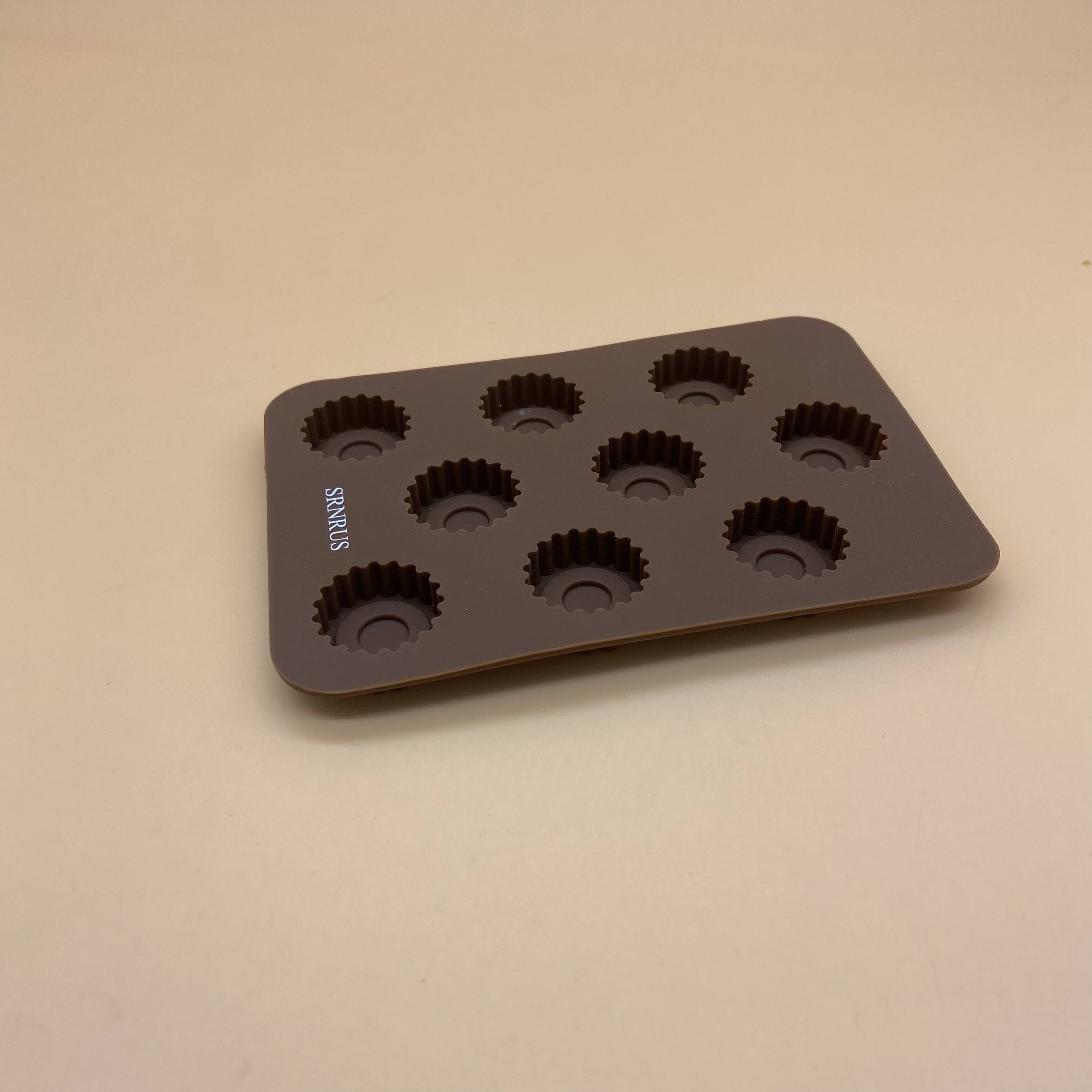 SRNRUS Chocolate molds, Silicone MOLDS Non-Stick Chocolate mold, 9-Piece Per Mold