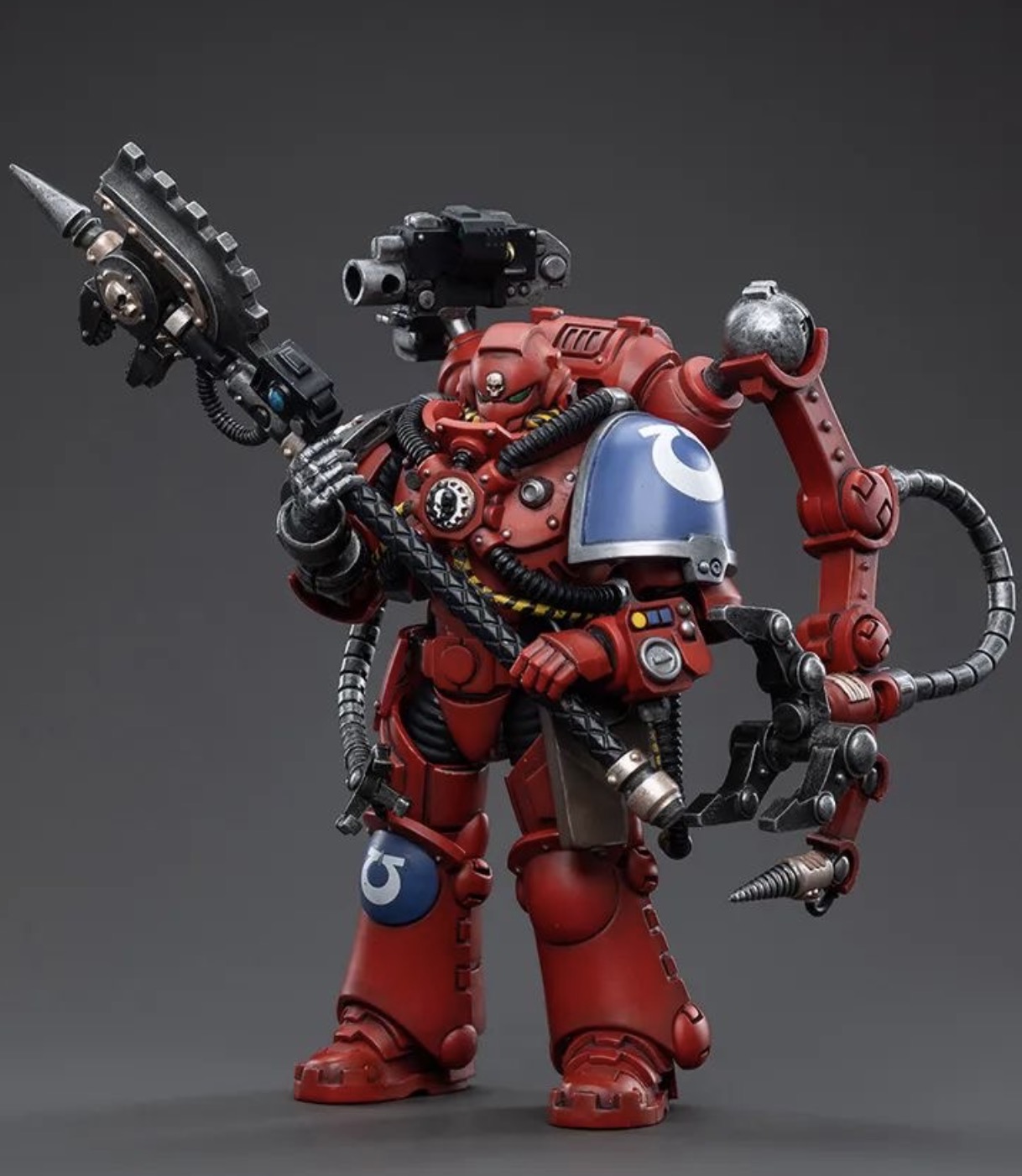 JoyToy 1/18 Warhammer 40K – Ultramarines Primaris Techmarine