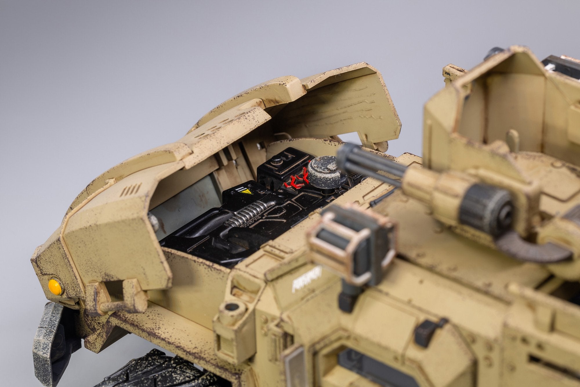 JoyToy 1/18 Scale Yellow Off-Road Vehicle Model Car Toy Matching 4 inches Action Figures