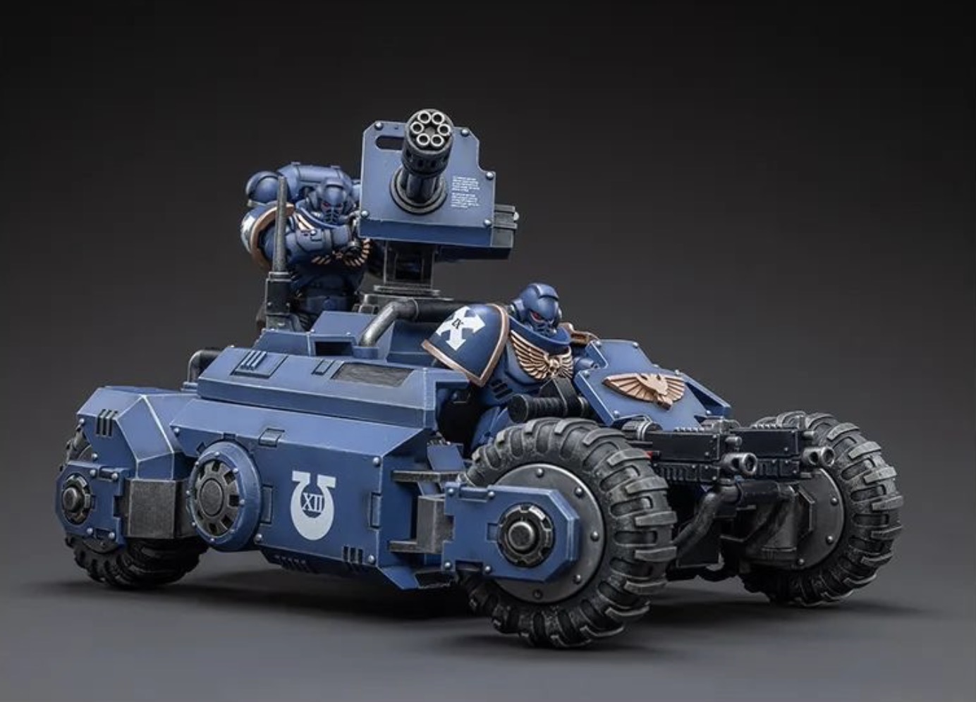 JOYTOY 1/18 Action Figure Primaris Invader ATV