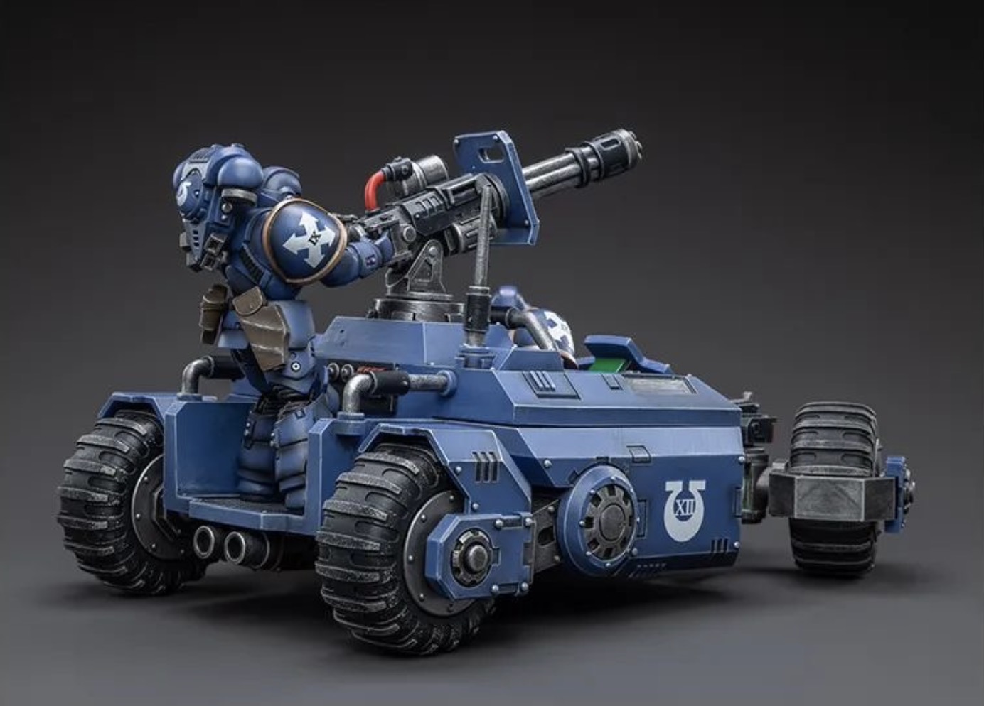 JOYTOY 1/18 Action Figure Primaris Invader ATV