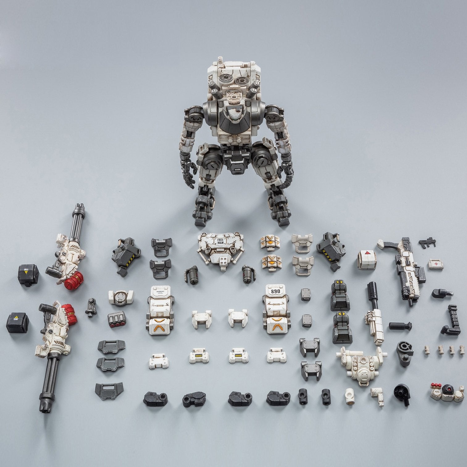 JOYTOY 1/25 Action Figures White Steel Bone Mechina Armor(male pilot)