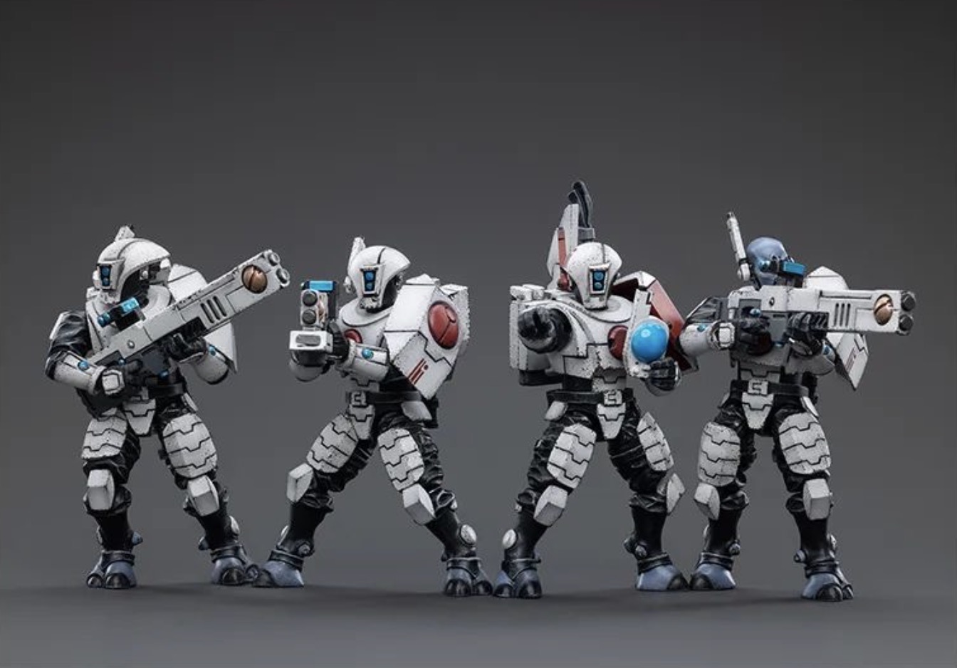 JoyToy 1/18 Warhammer 40K – T'au Empire Fire Warrior