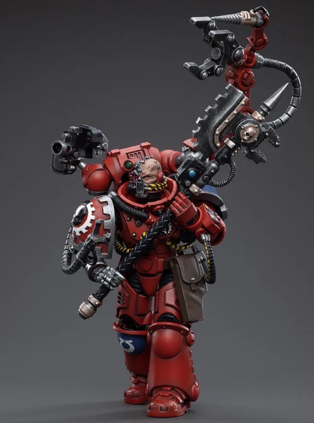 JoyToy 1/18 Warhammer 40K – Ultramarines Primaris Techmarine