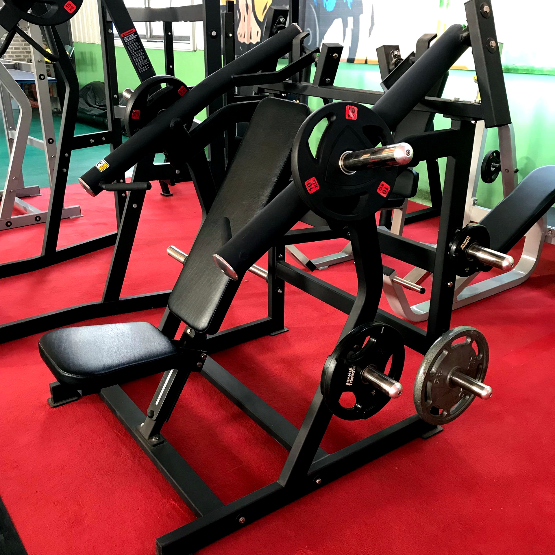 Iso-Lateral Super Incline Press