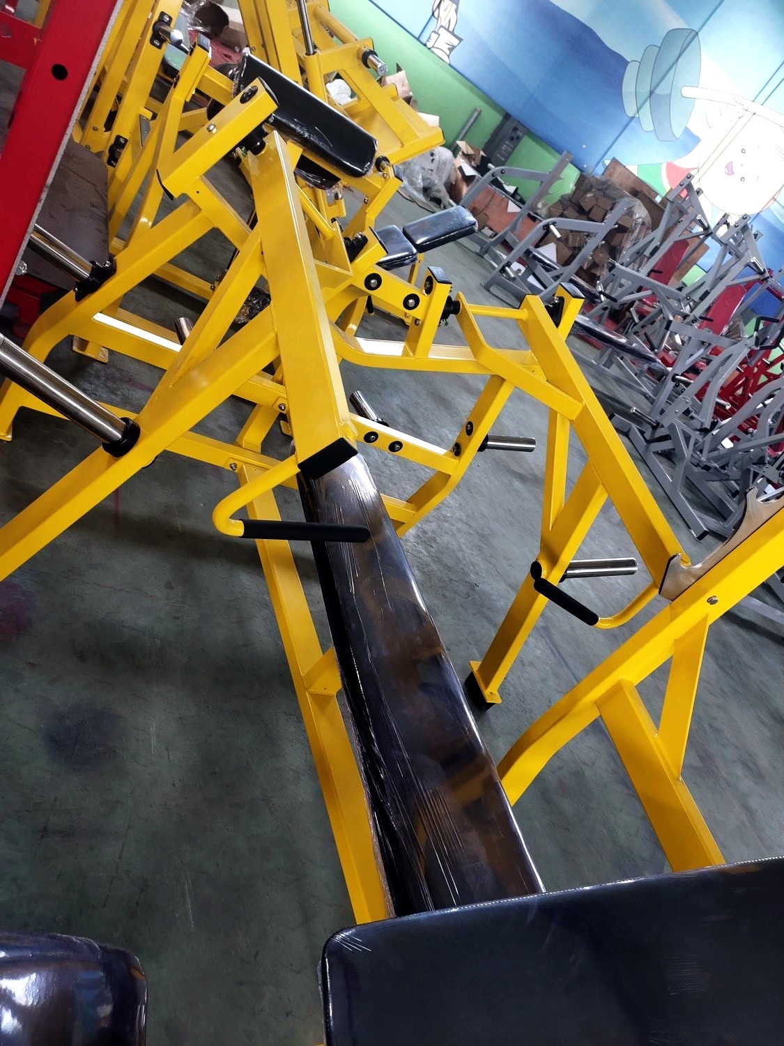 Iso-Lateral Horizontal Bench Press