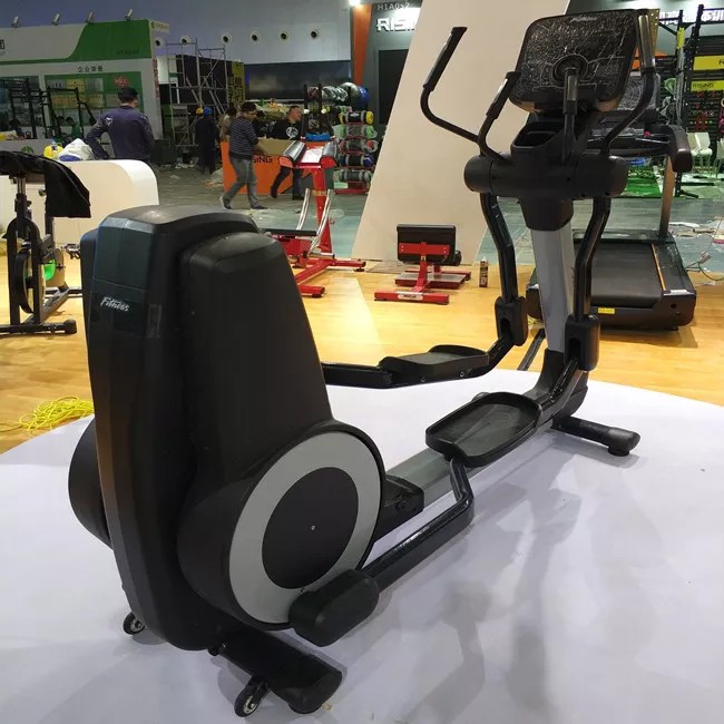 Commercial Cross Trainer