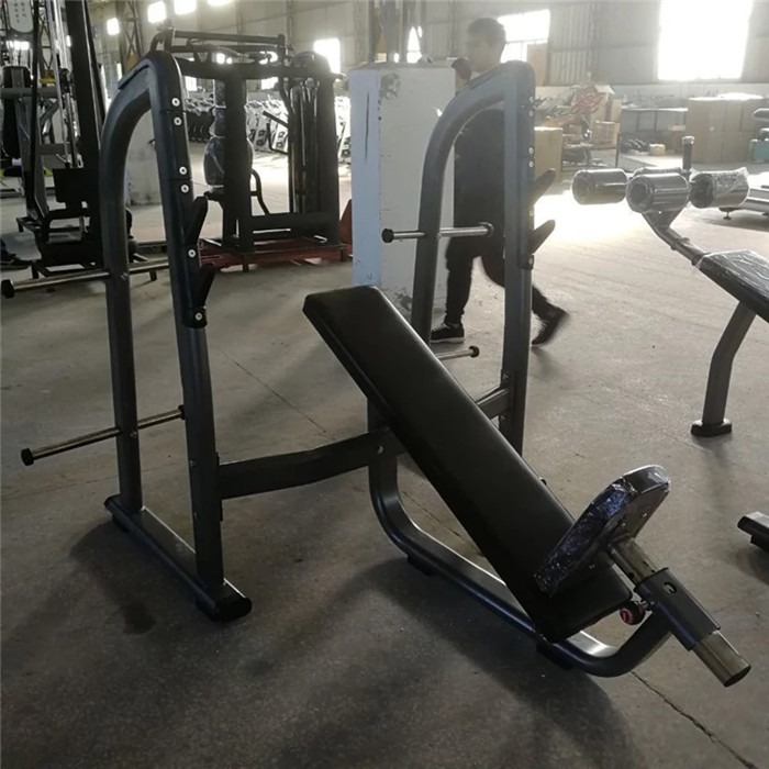 Incline Bench