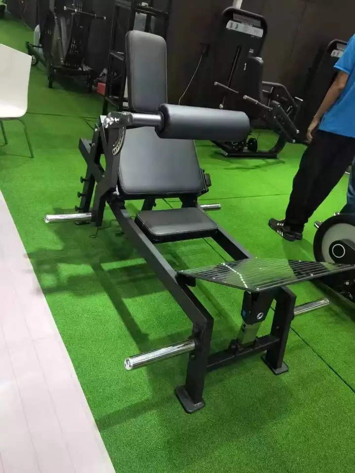 Hip Thrust Machine