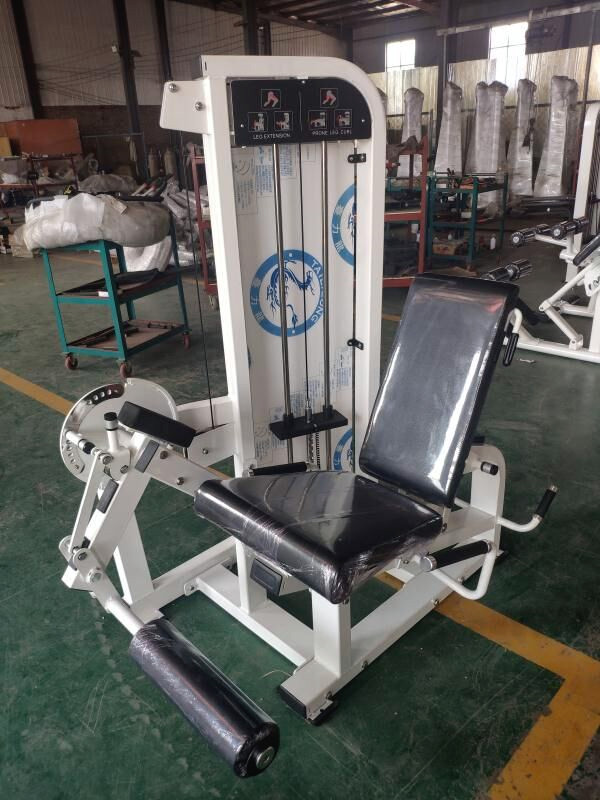 Hammer Selected Leg Extension / Prone Leg Curl Dual Functional Machine
