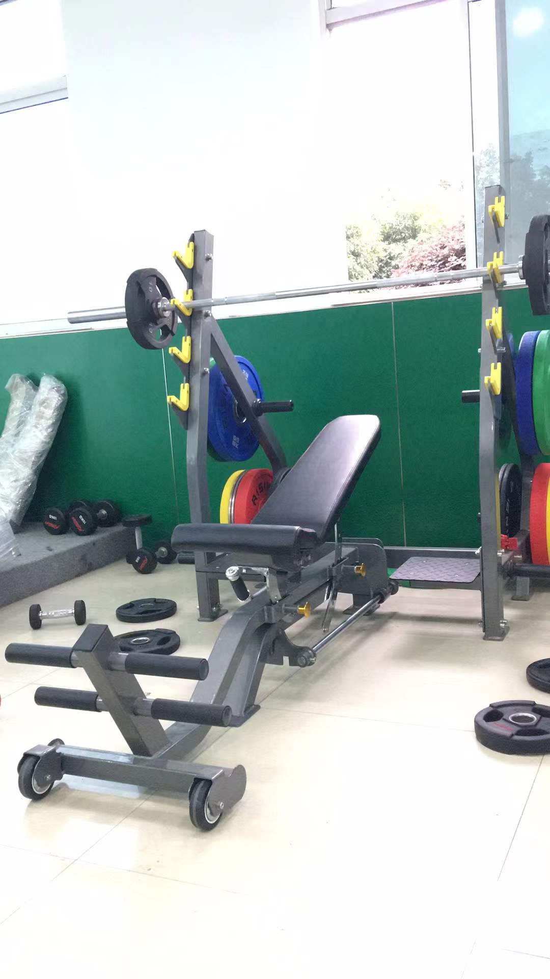 Commercial Incline Bench