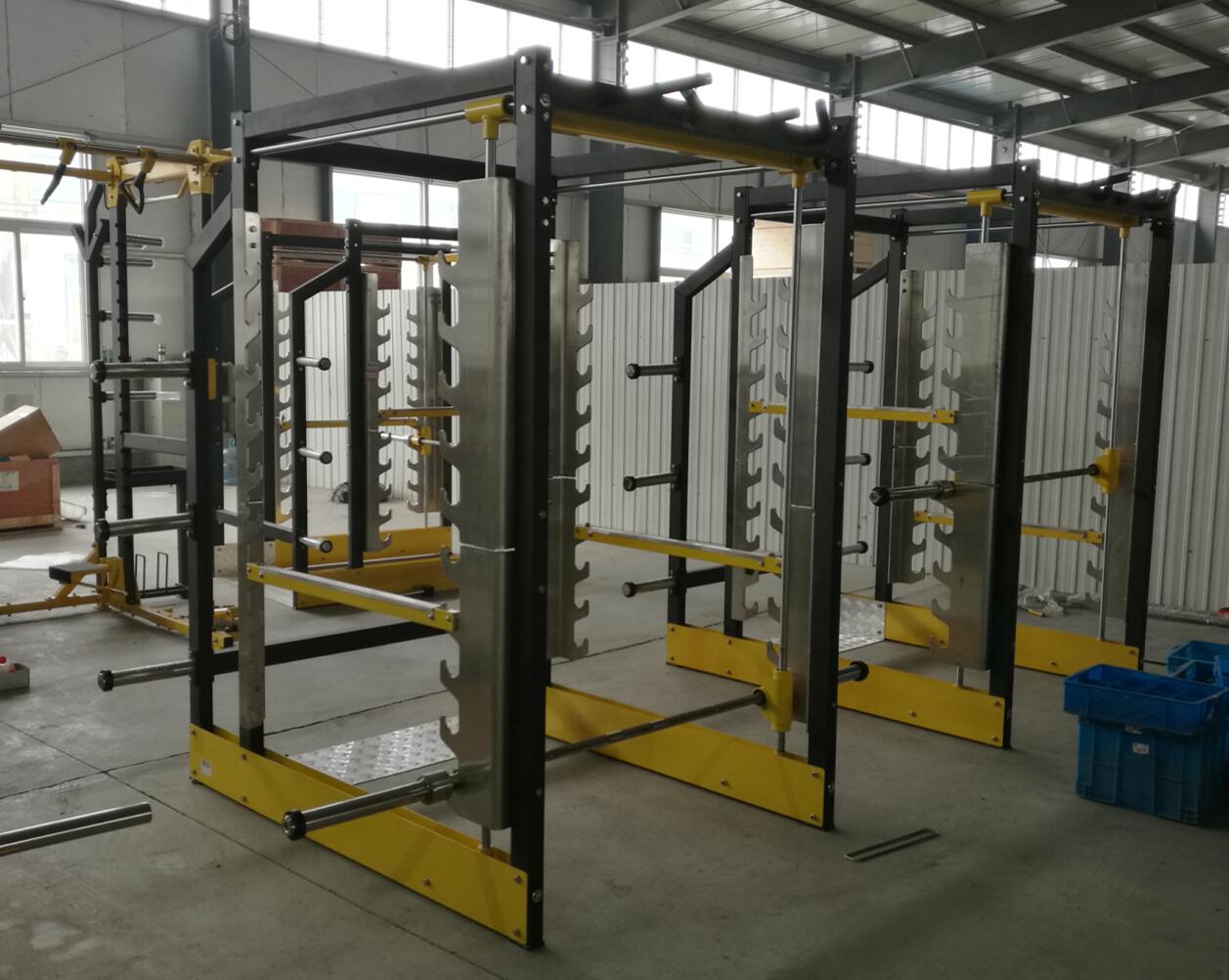 Commercial 3D Smith machine