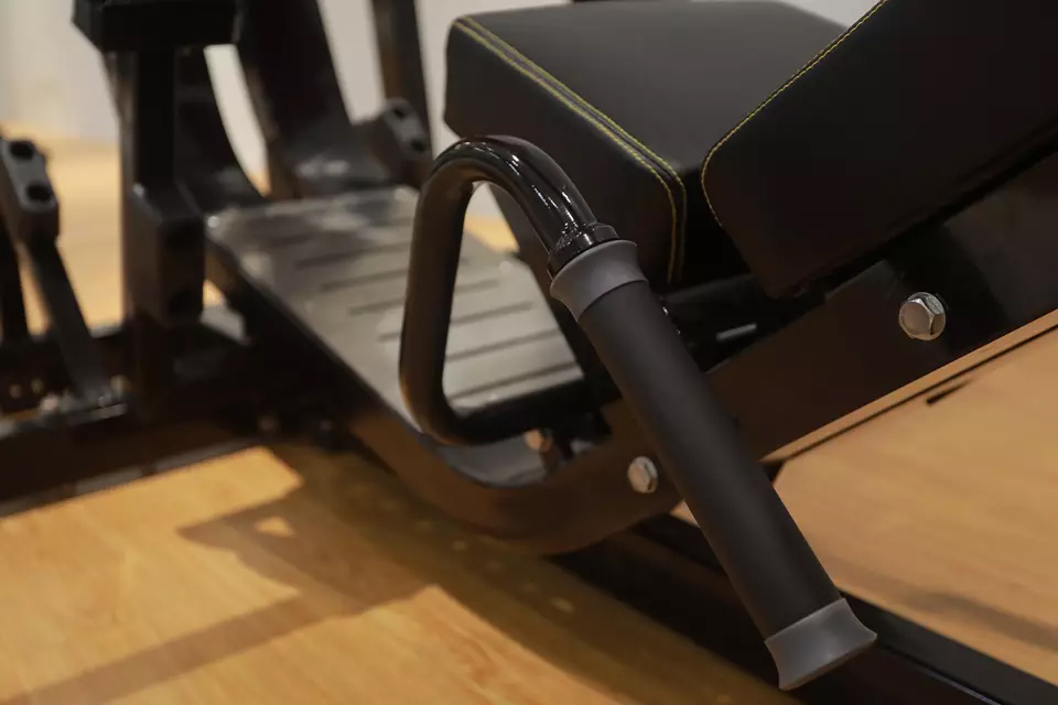 Commercial Seated Dip