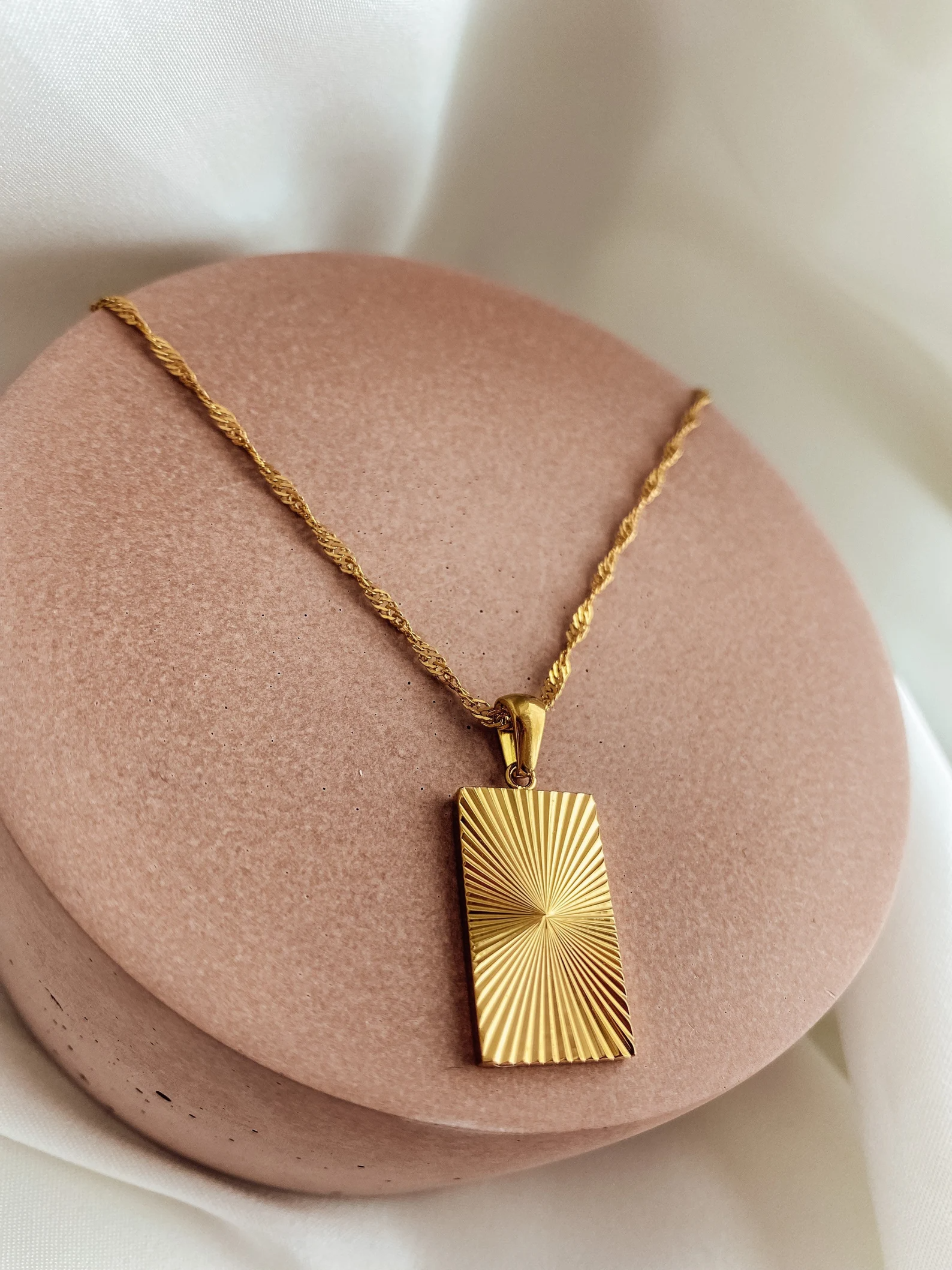 18K Gold Plated Stainless Steel Sunburst Rectangle Pendant Necklace