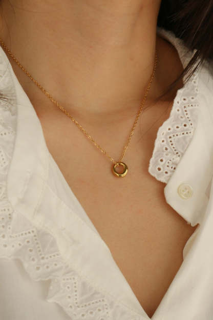 Tatum Donut Necklace