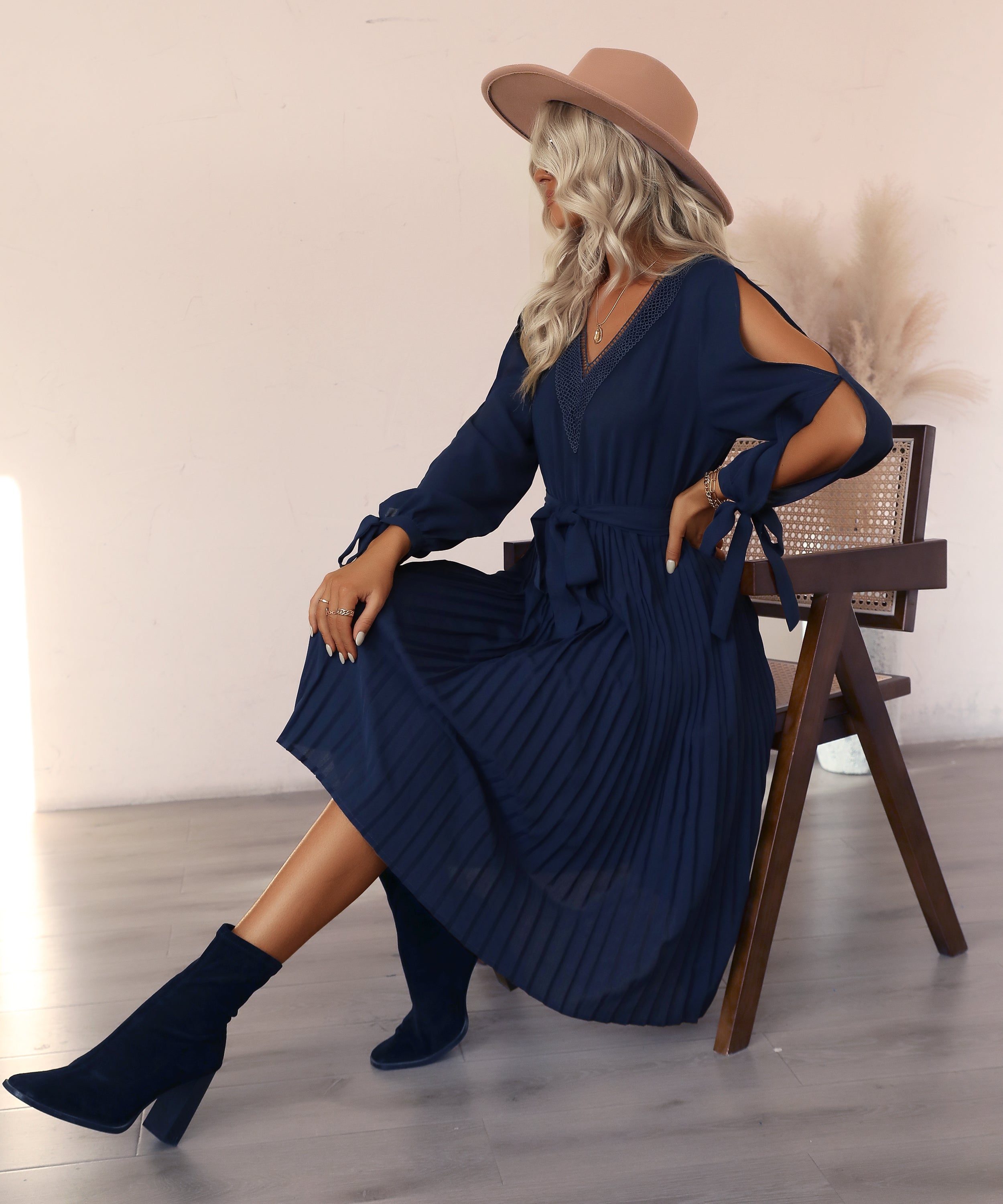 Guipure Lace Panel Split Sleeve Pleated Hemm Belted Midi Dress
