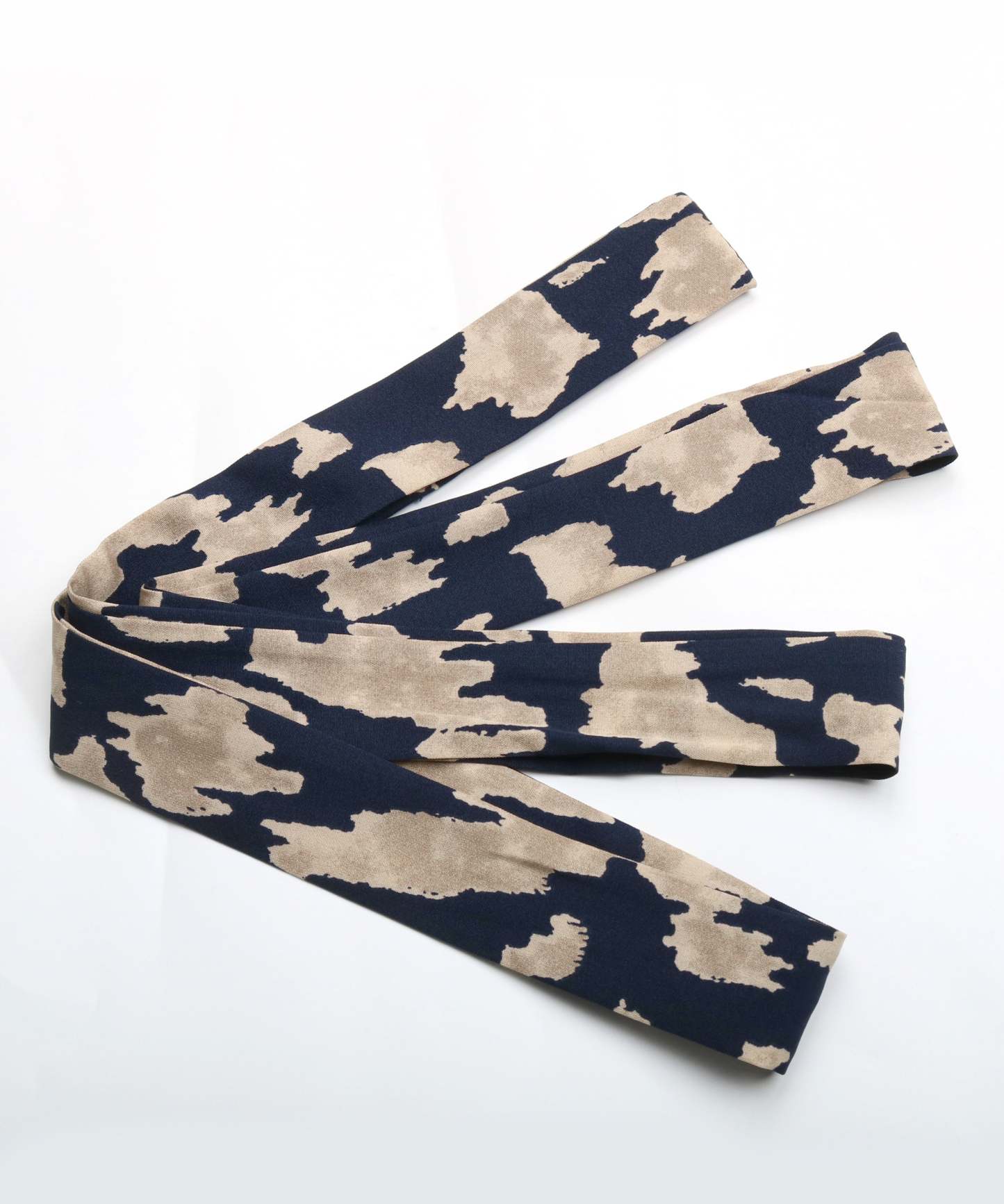 Allover Print Notched Neckline Pleated Hem Belted Midi Dress