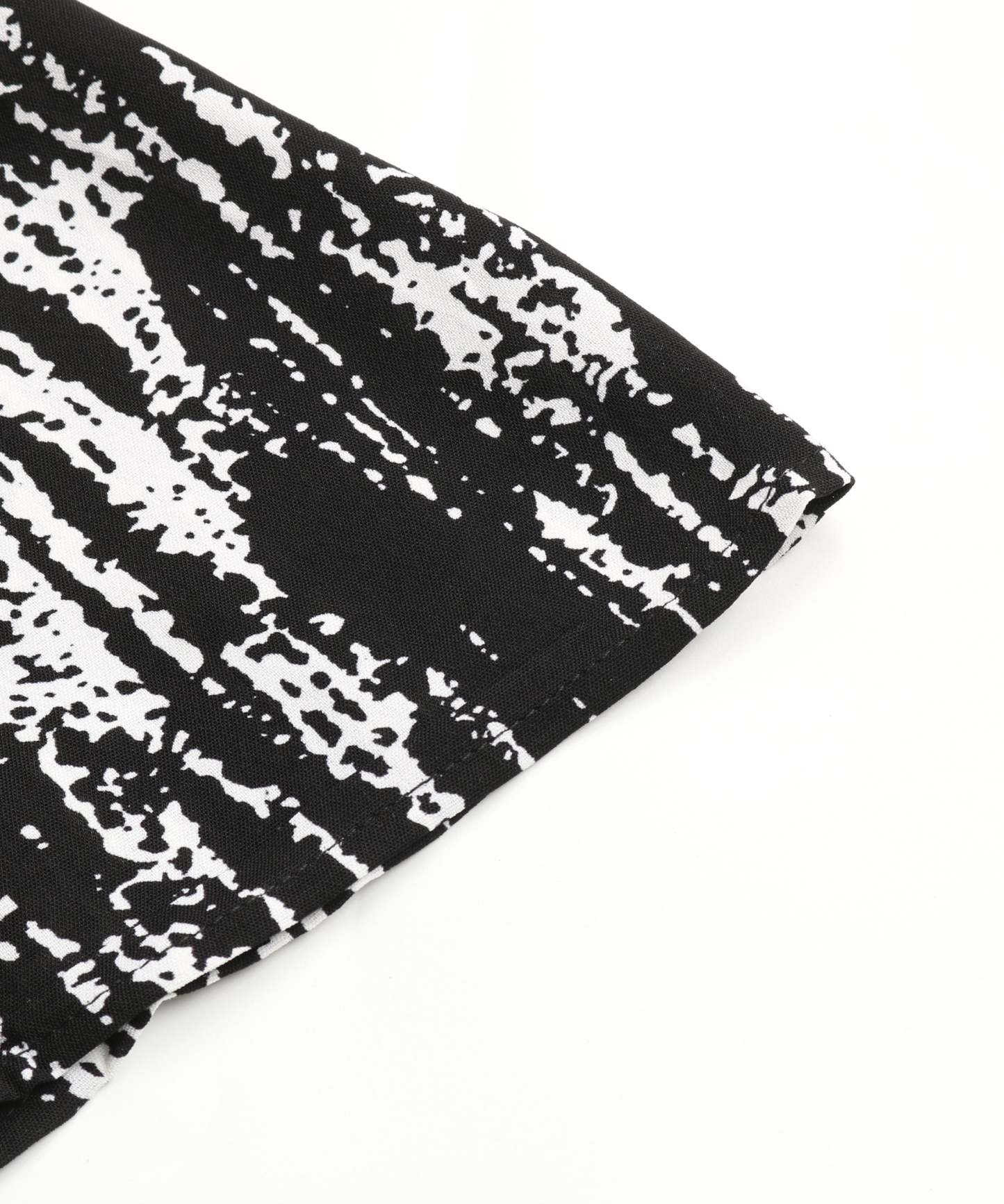 Allover Print Button Front Belted Shirt MidiDress