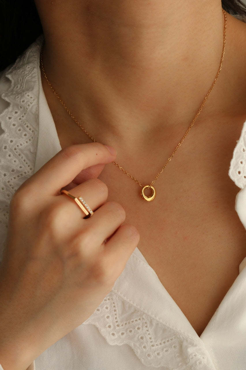 Tatum Donut Necklace