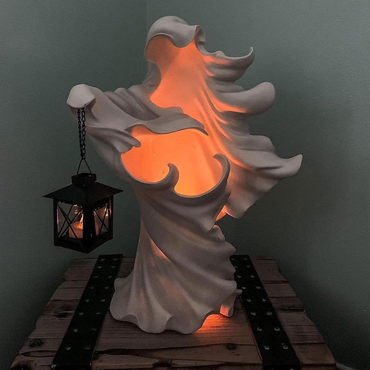 Cracker Barrel Ghost Witch Messenger Lantern Halloween Ghost StatueW