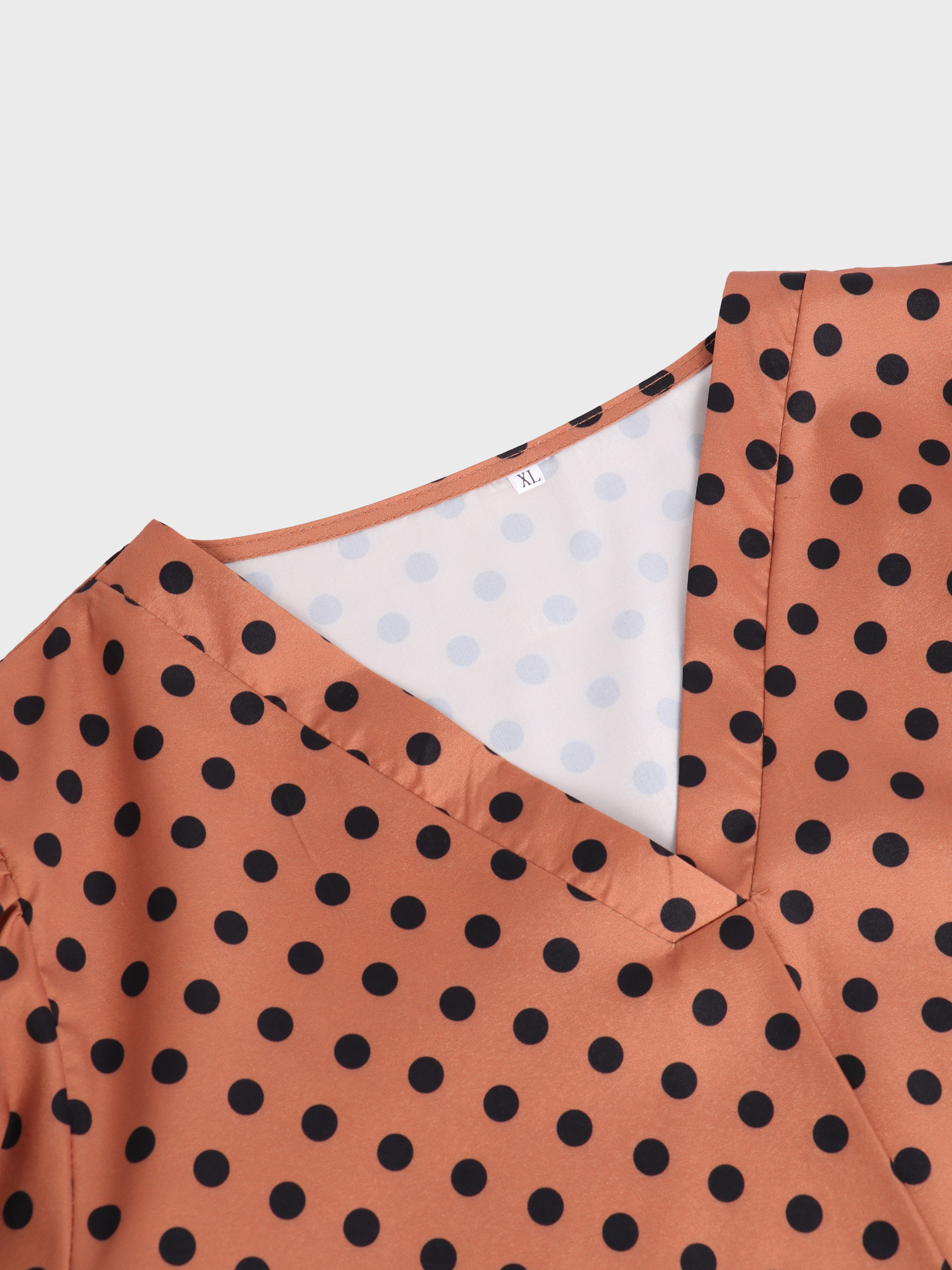 Polka Dot Lantern Sleeves Blouse