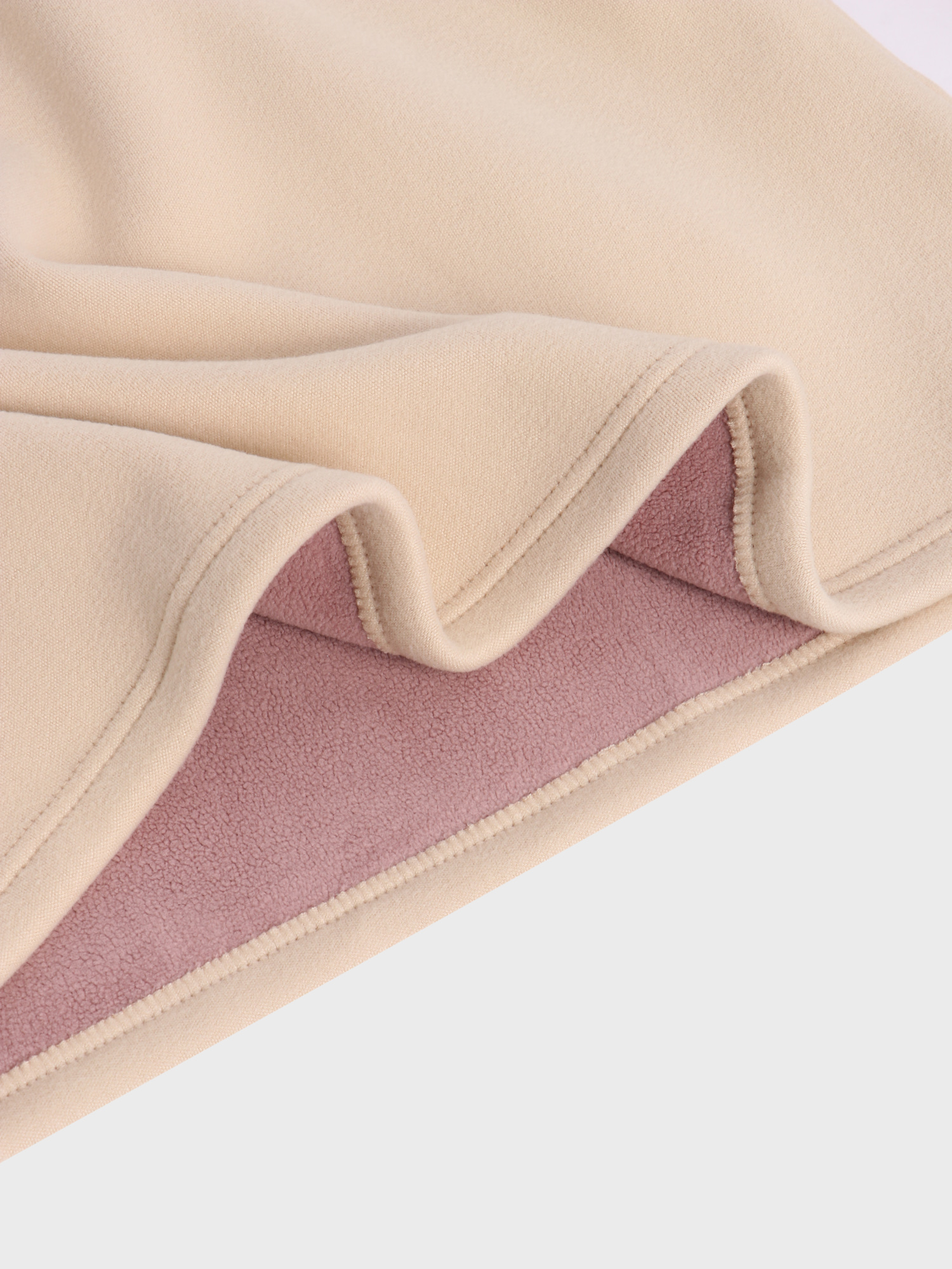 Versatile Slim Turtleneck Warming Top