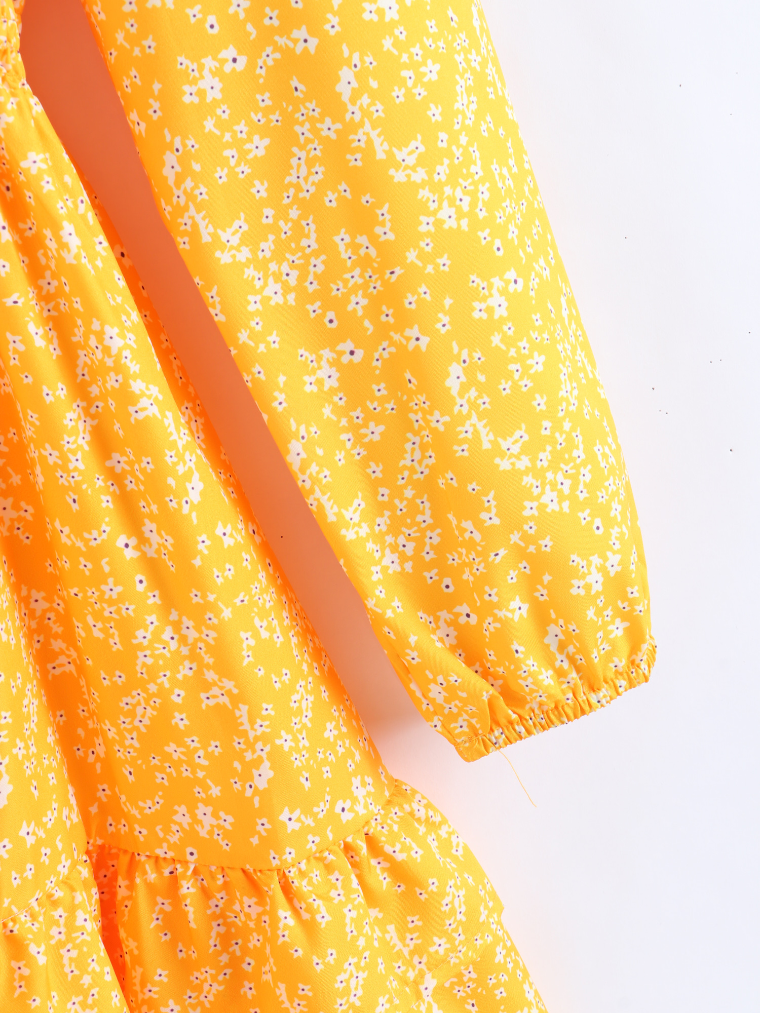 Deep-V Snatch-Waist Sexy Floral Dress